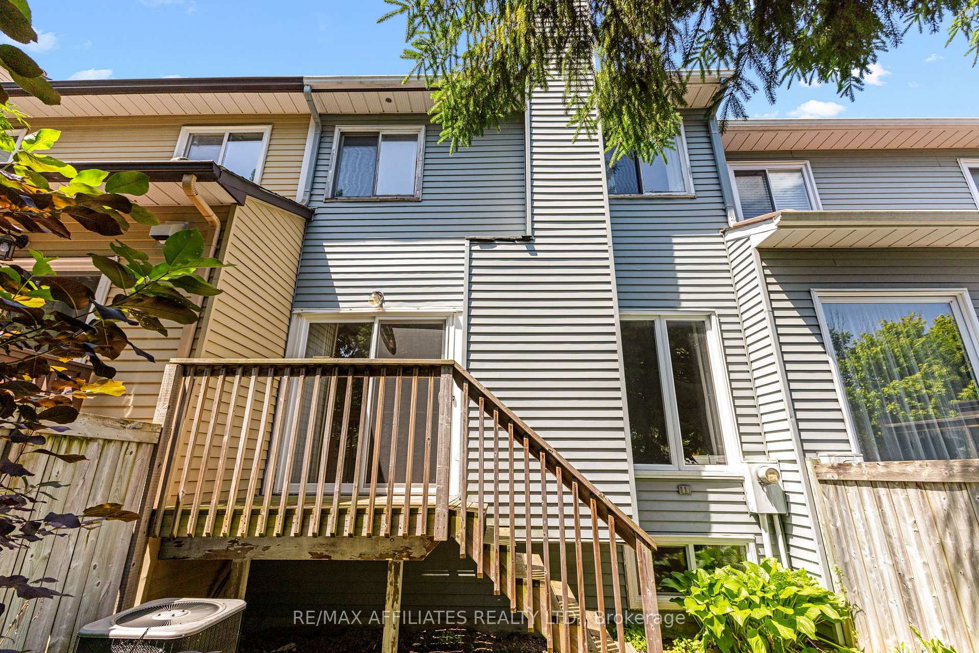 Photo 24 of 62 Bridgewater Terrace, Ottawa, Barrhaven - Cedargrove/Fraserdale — HOMEH