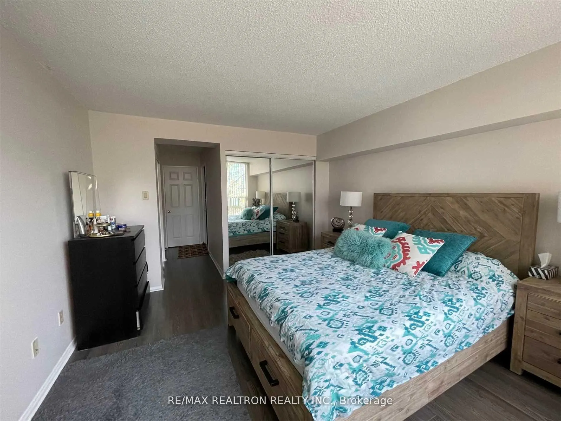 Photo 7 of Unit 512, 7805 Bayview Avenue, Markham, Aileen-Willowbrook — HOMEH