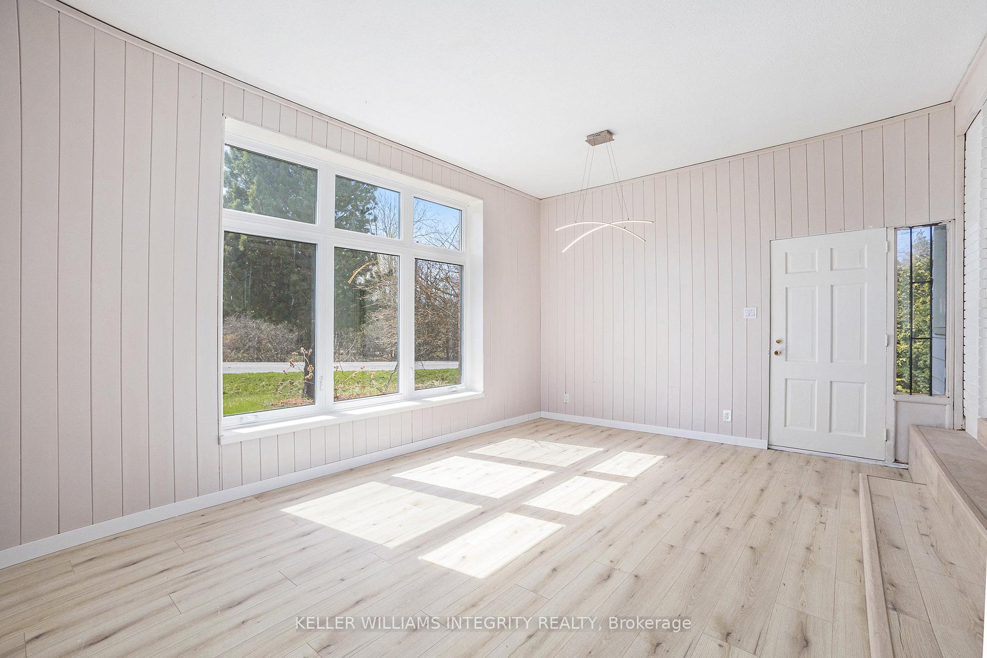 Photo 15 of 1401 Lowen Drive, Ottawa, Riverside South/Gloucester Glen — HOMEH