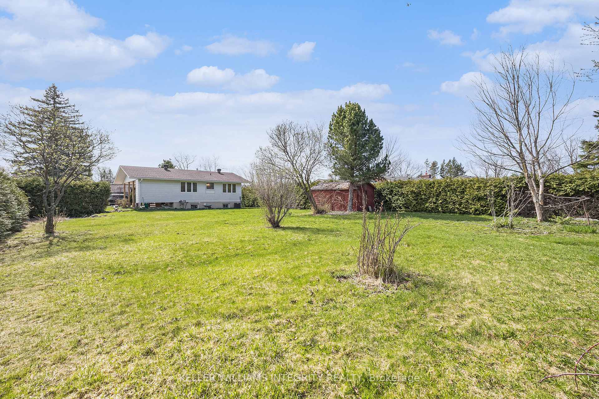 Photo 28 of 1401 Lowen Drive, Ottawa, Riverside South/Gloucester Glen — HOMEH