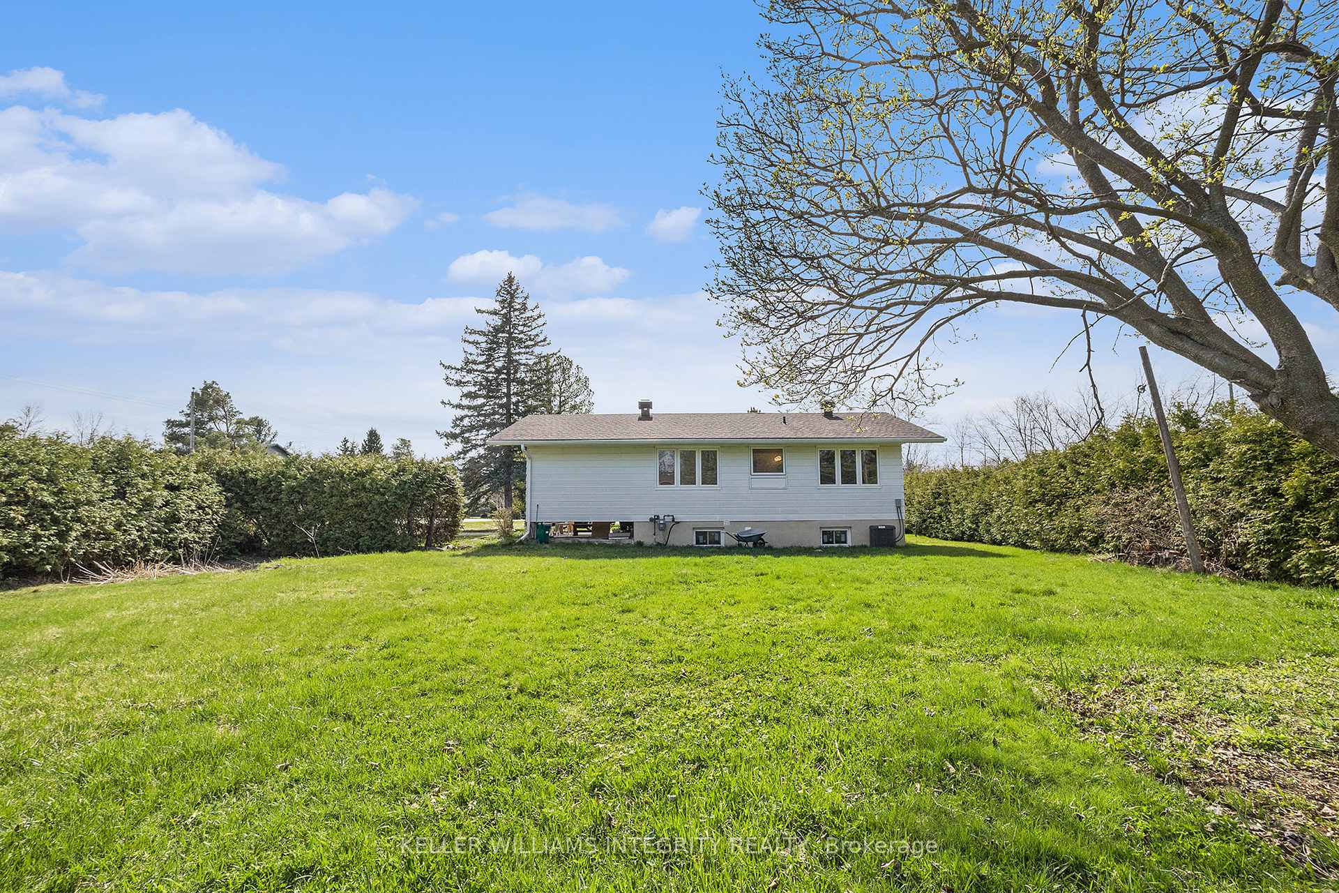 Photo 30 of 1401 Lowen Drive, Ottawa, Riverside South/Gloucester Glen — HOMEH