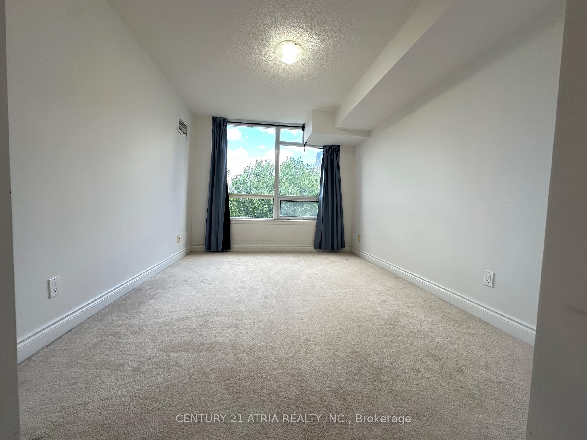 Photo 10 of Unit 581, 23 Cox Boulevard, Markham, Unionville — HOMEH