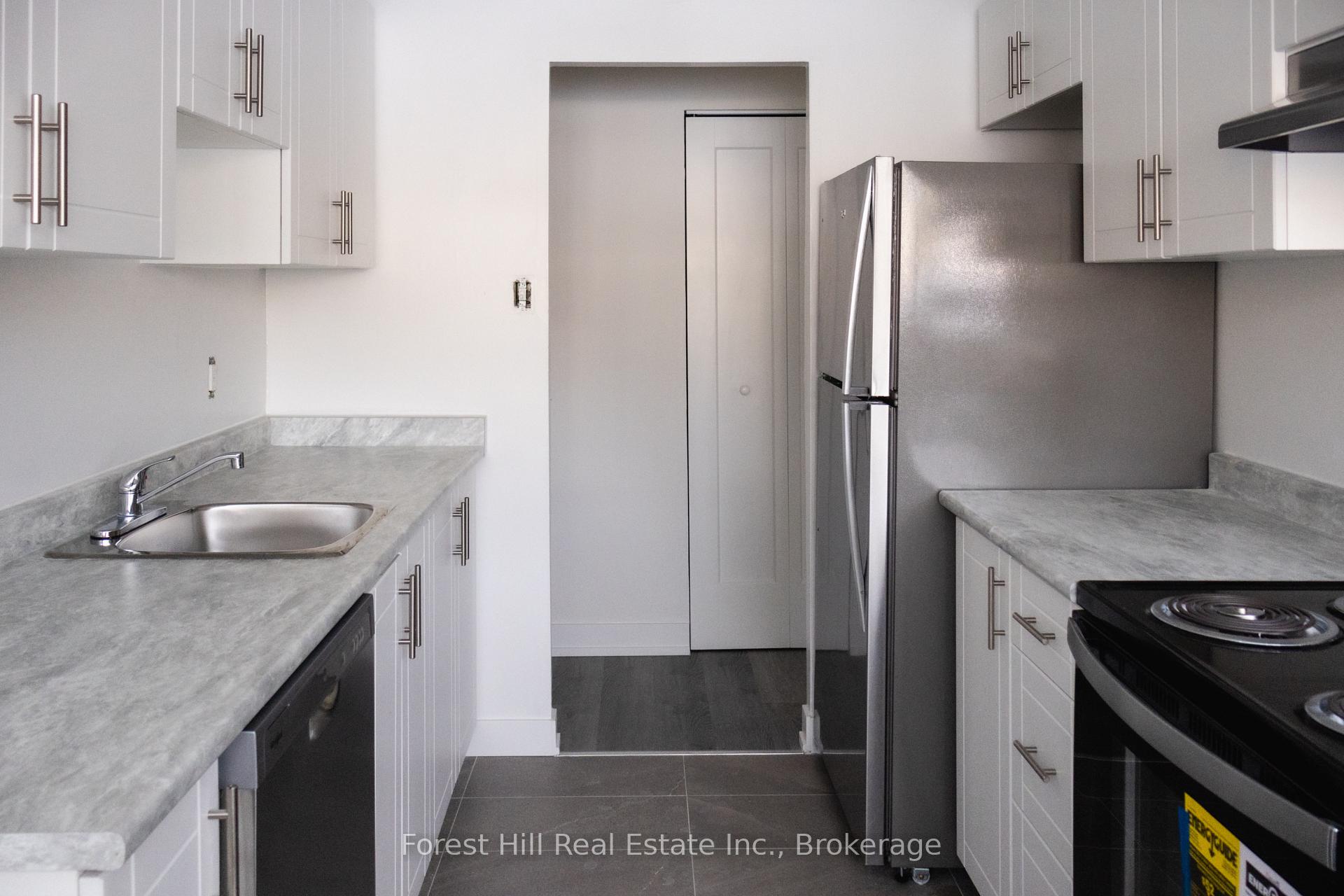 Photo 2 of Unit 101, 176 Eighth Street, Collingwood — HOMEH