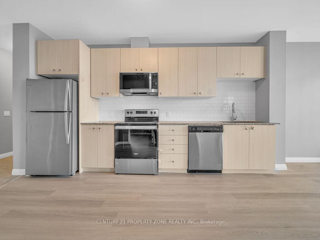 Photo 14 of Unit 1402, 104 Garment Street, Kitchener — HOMEH