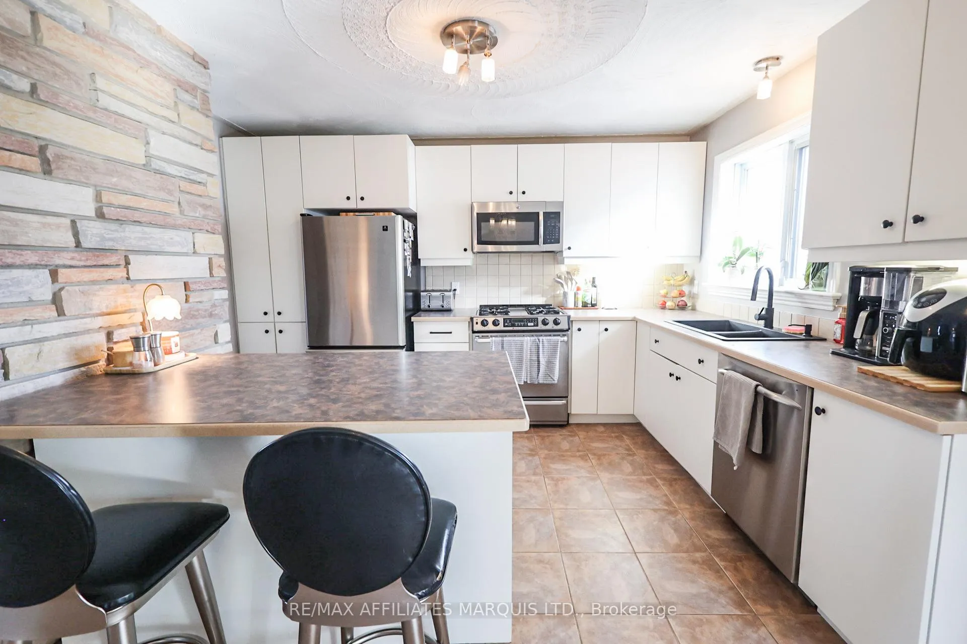 Photo 5 of 66 Jean Street, North Glengarry, Alexandria — HOMEH
