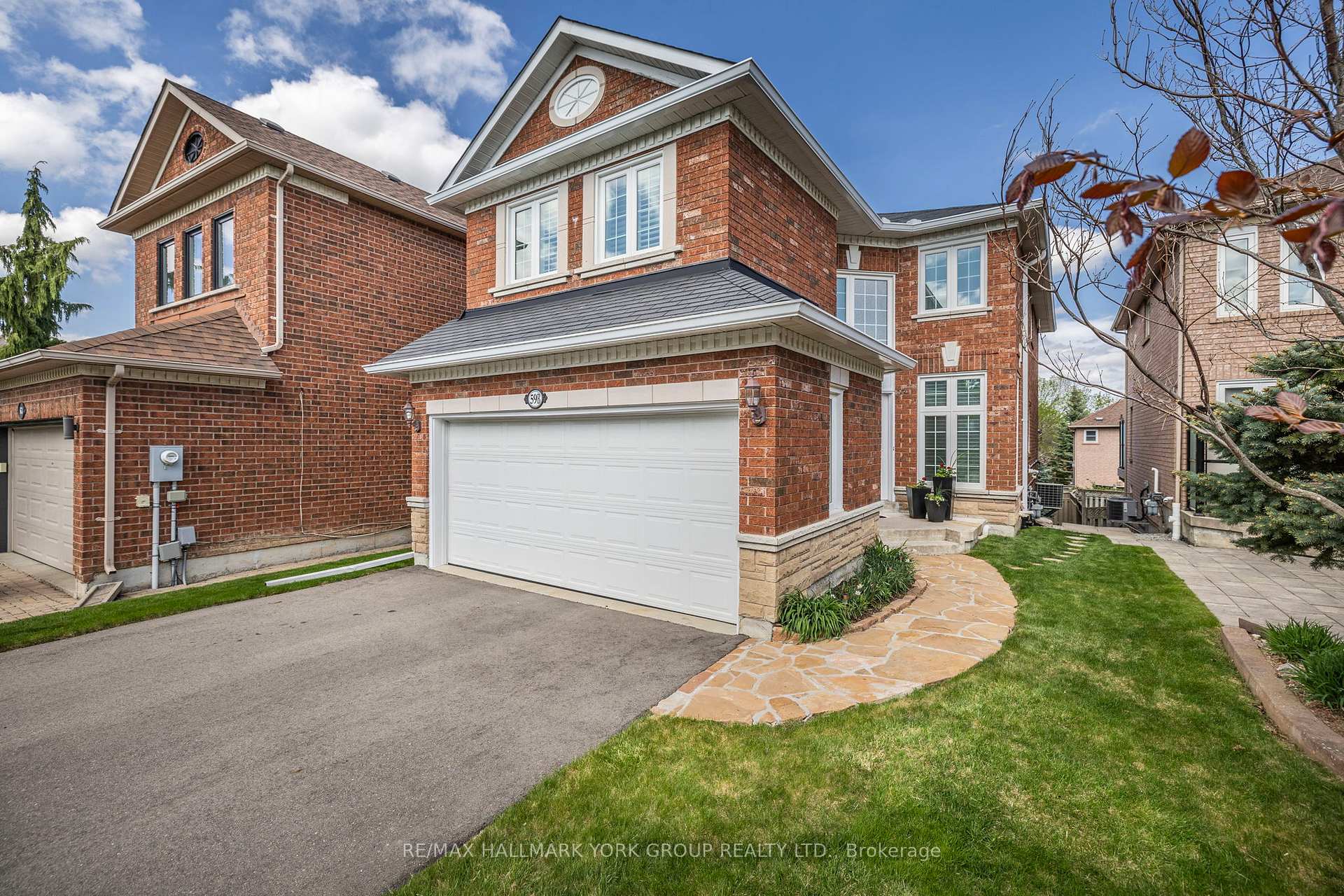 Photo 1 of 59 Rush Road, Aurora, Bayview Wellington — HOMEH