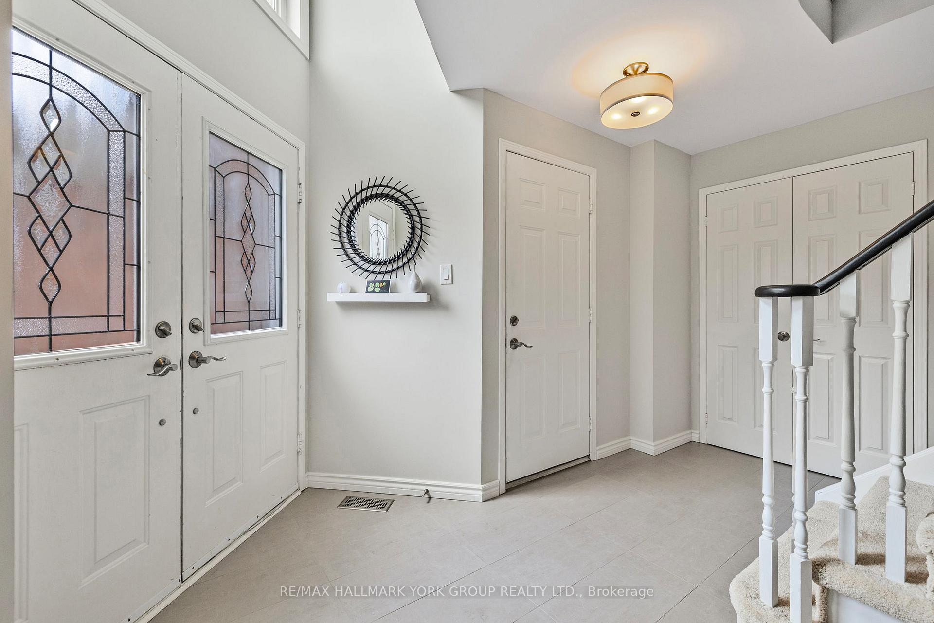 Photo 2 of 59 Rush Road, Aurora, Bayview Wellington — HOMEH
