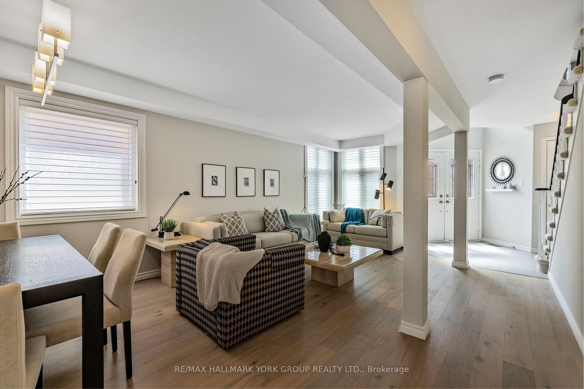 Photo 8 of 59 Rush Road, Aurora, Bayview Wellington — HOMEH