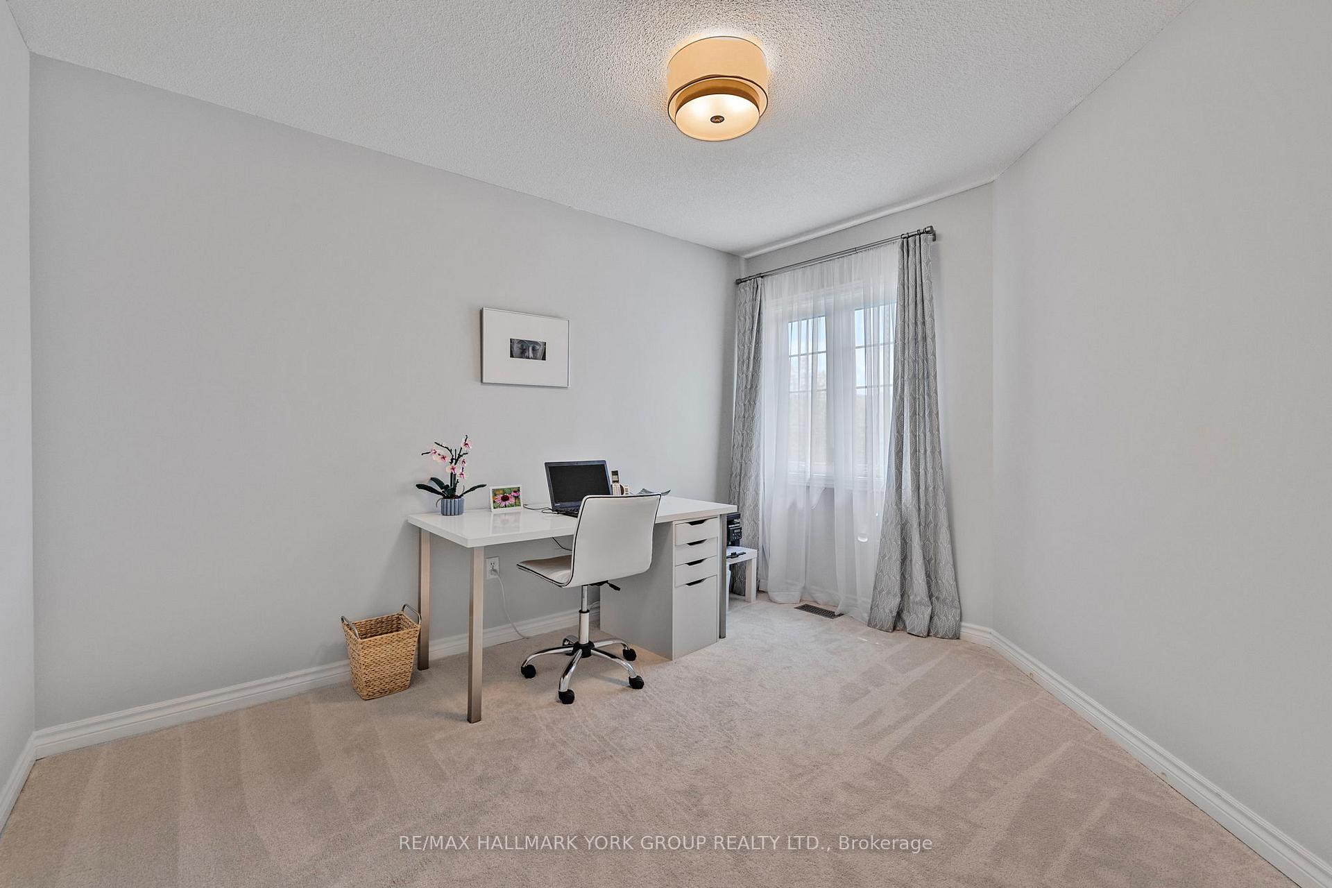 Photo 26 of 59 Rush Road, Aurora, Bayview Wellington — HOMEH