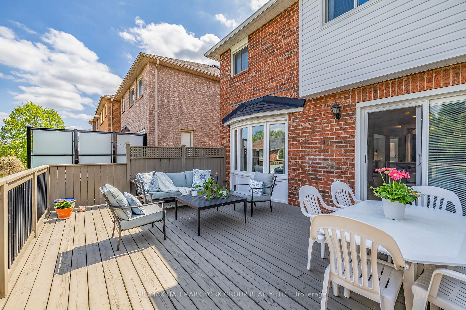 Photo 39 of 59 Rush Road, Aurora, Bayview Wellington — HOMEH
