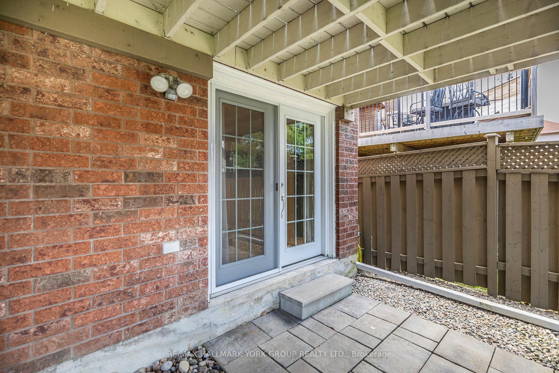 Photo 42 of 59 Rush Road, Aurora, Bayview Wellington — HOMEH