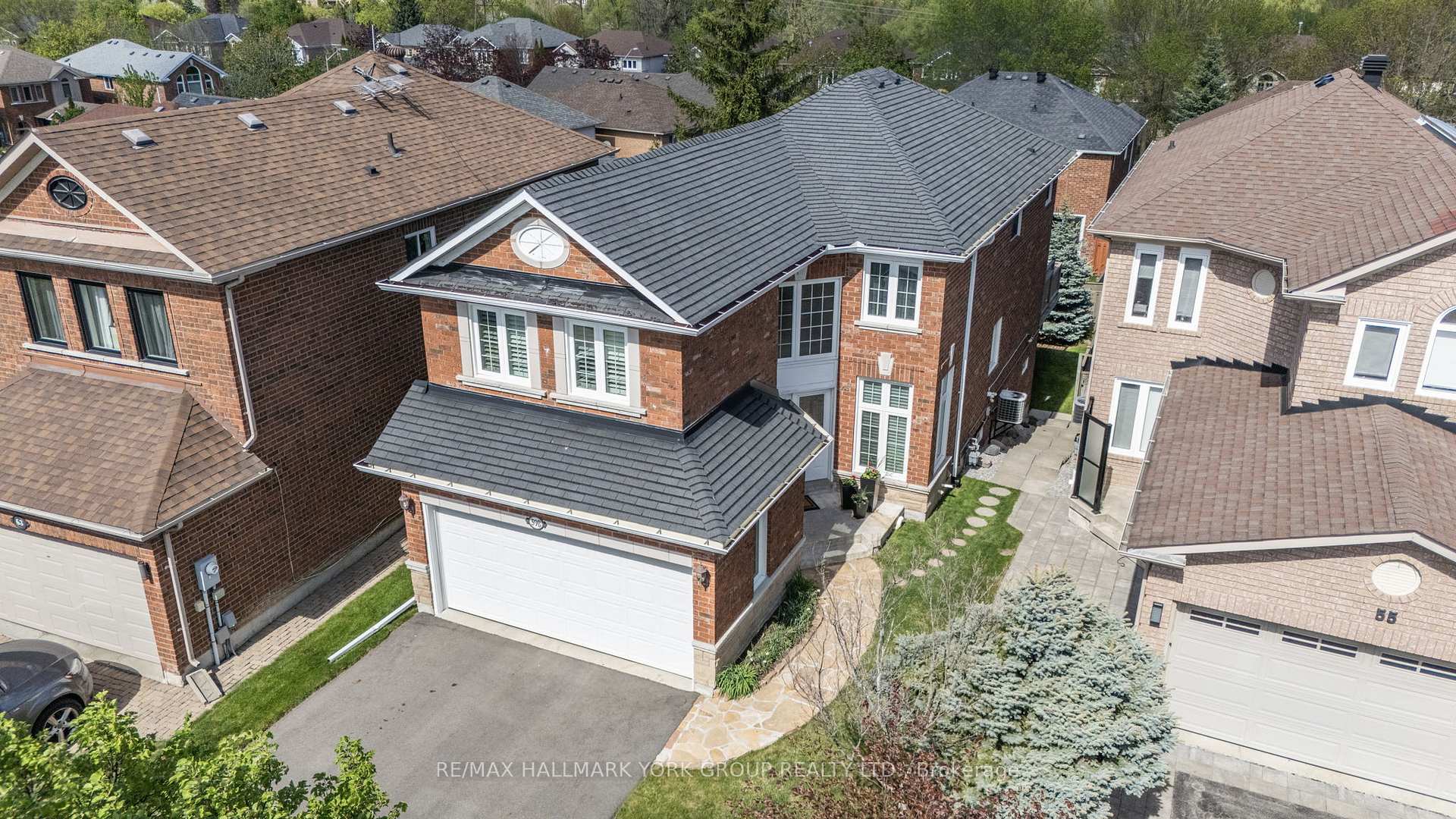 Photo 46 of 59 Rush Road, Aurora, Bayview Wellington — HOMEH