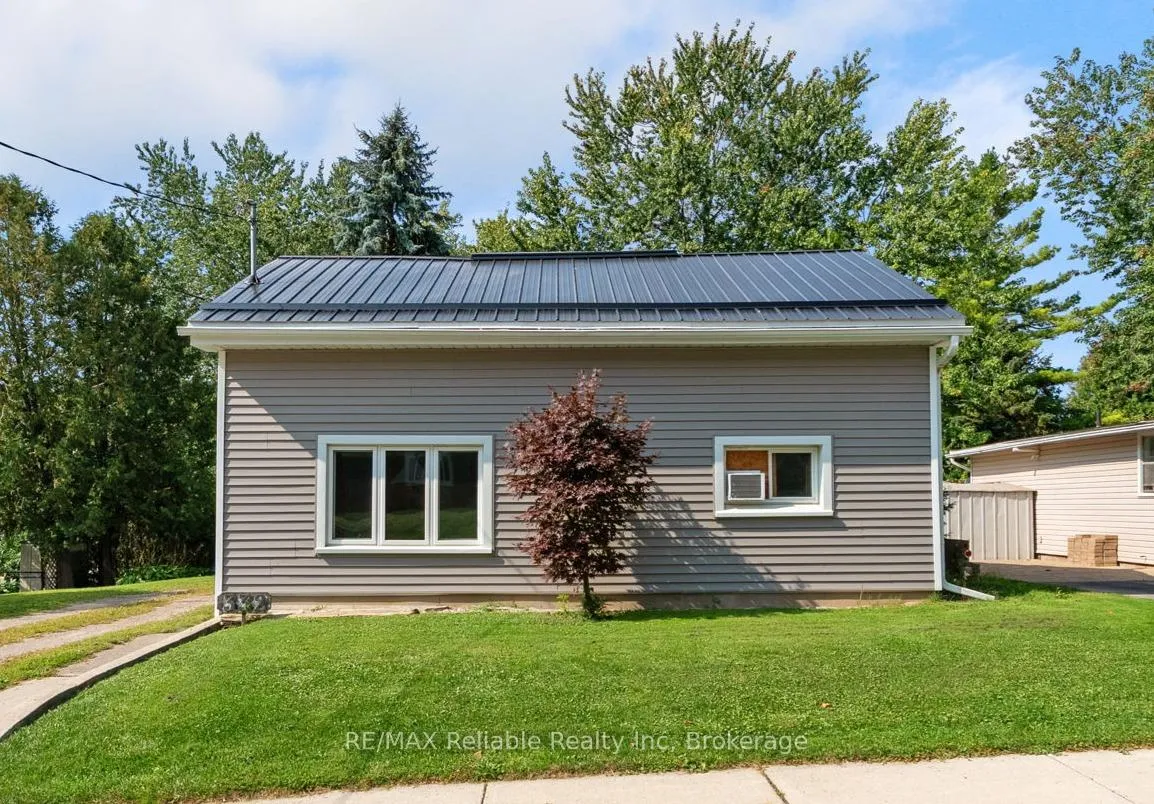 Photo 1 of 332 James Street, Central Huron, Clinton — HOMEH