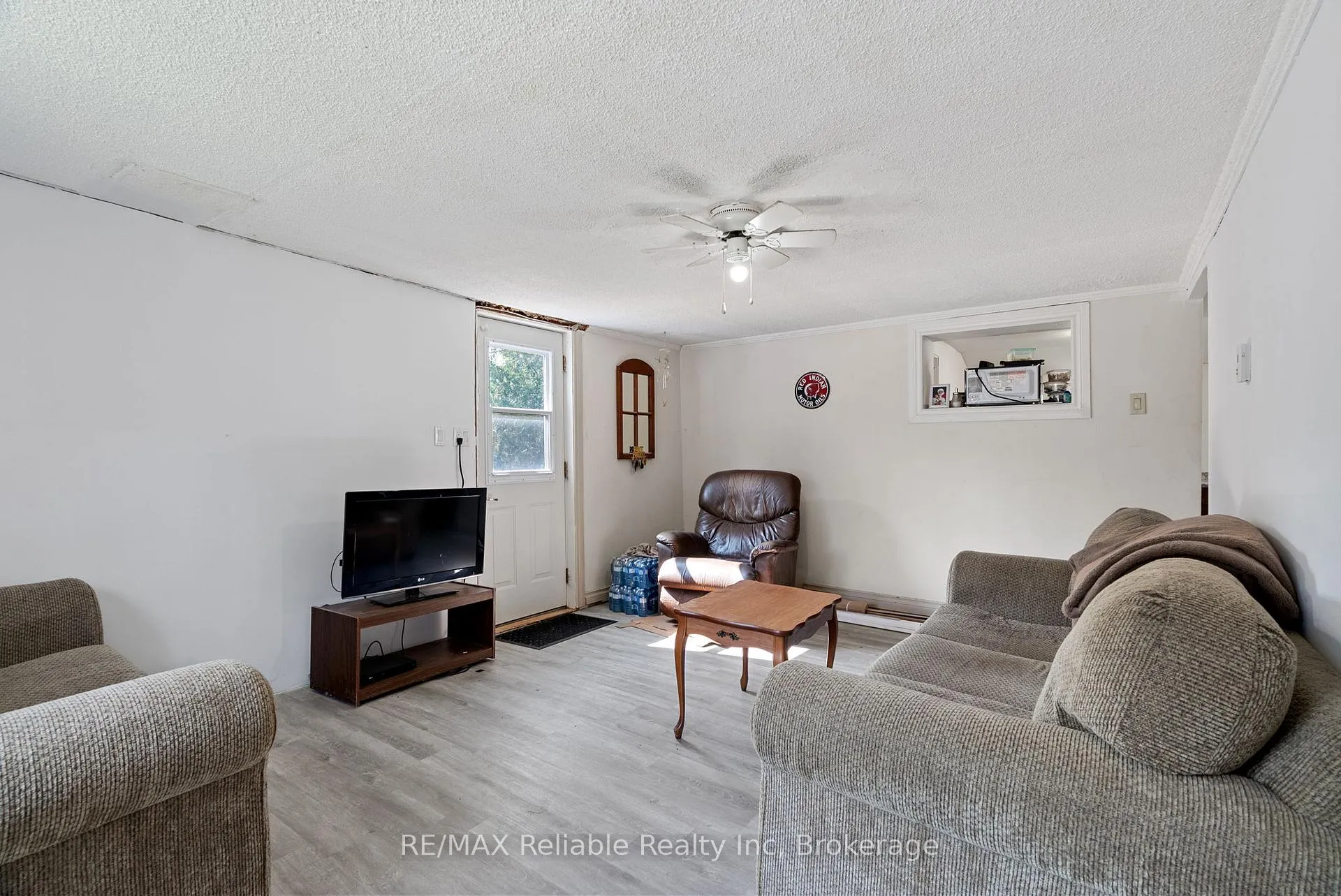 Photo 5 of 332 James Street, Central Huron, Clinton — HOMEH