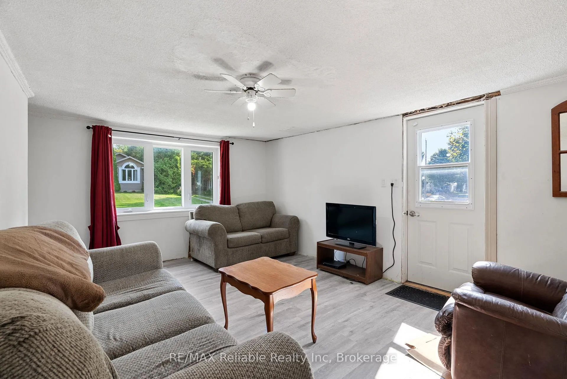 Photo 6 of 332 James Street, Central Huron, Clinton — HOMEH