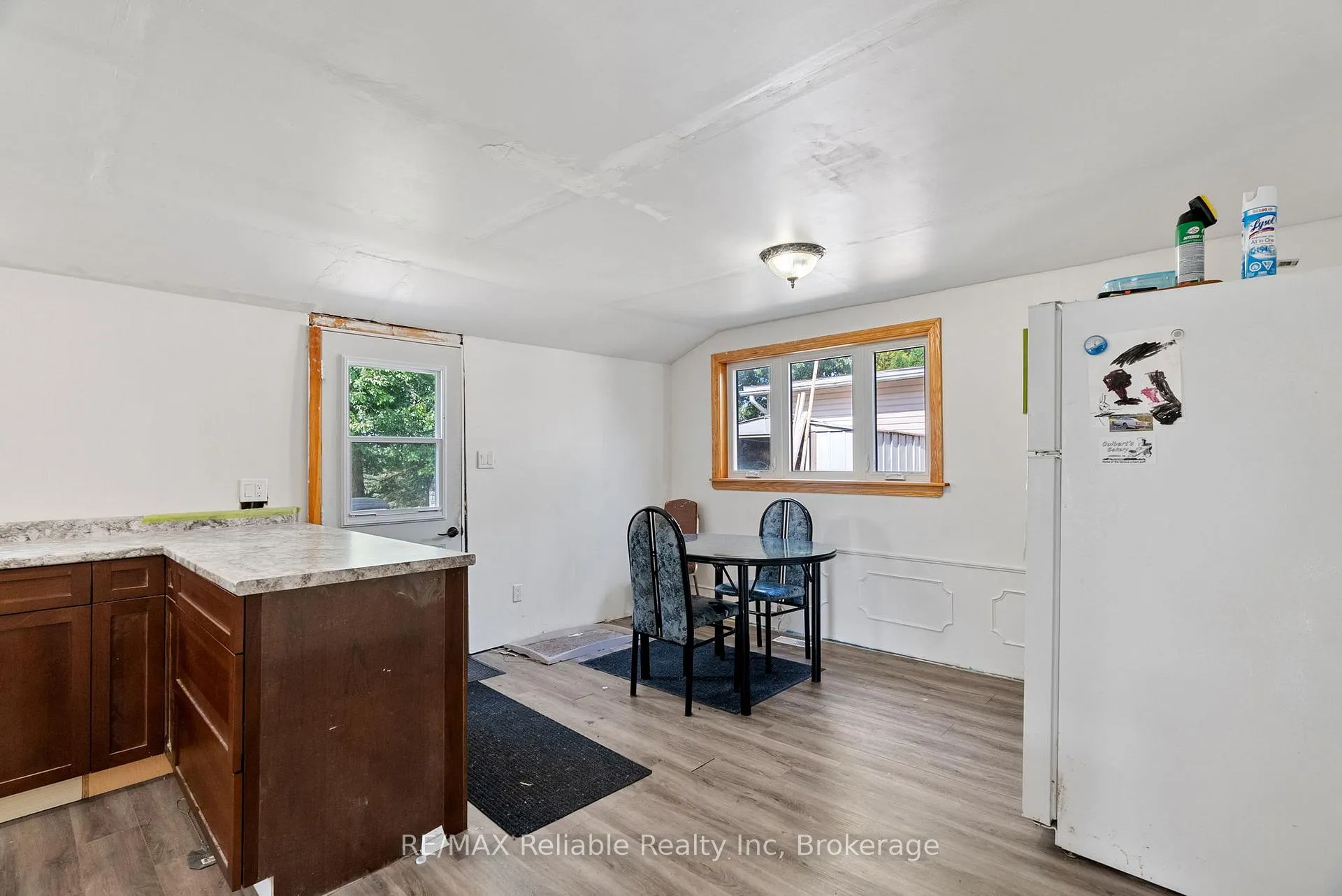 Photo 11 of 332 James Street, Central Huron, Clinton — HOMEH