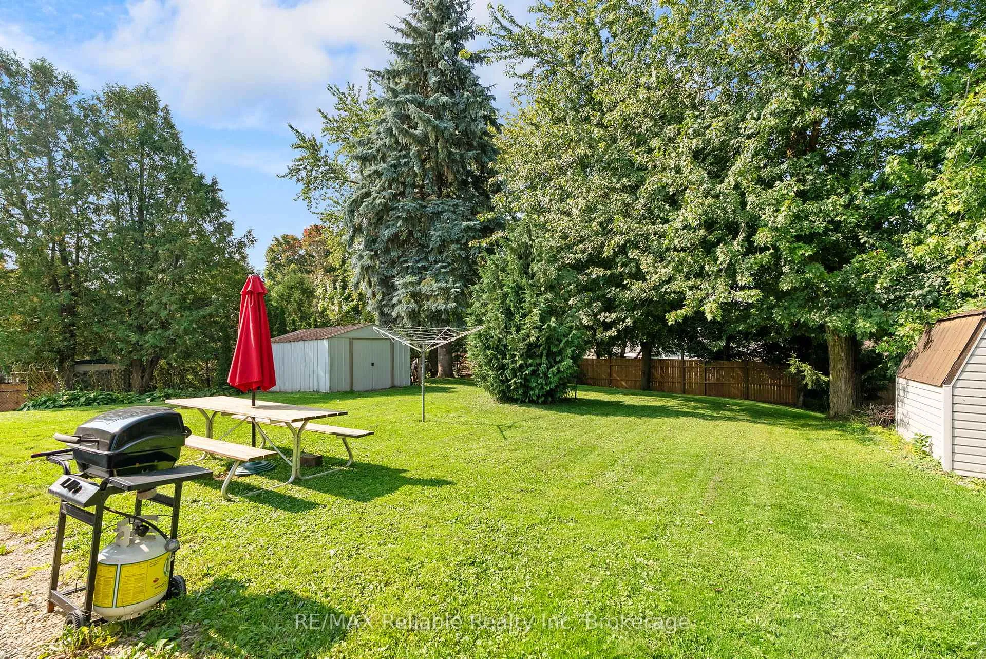 Photo 24 of 332 James Street, Central Huron, Clinton — HOMEH