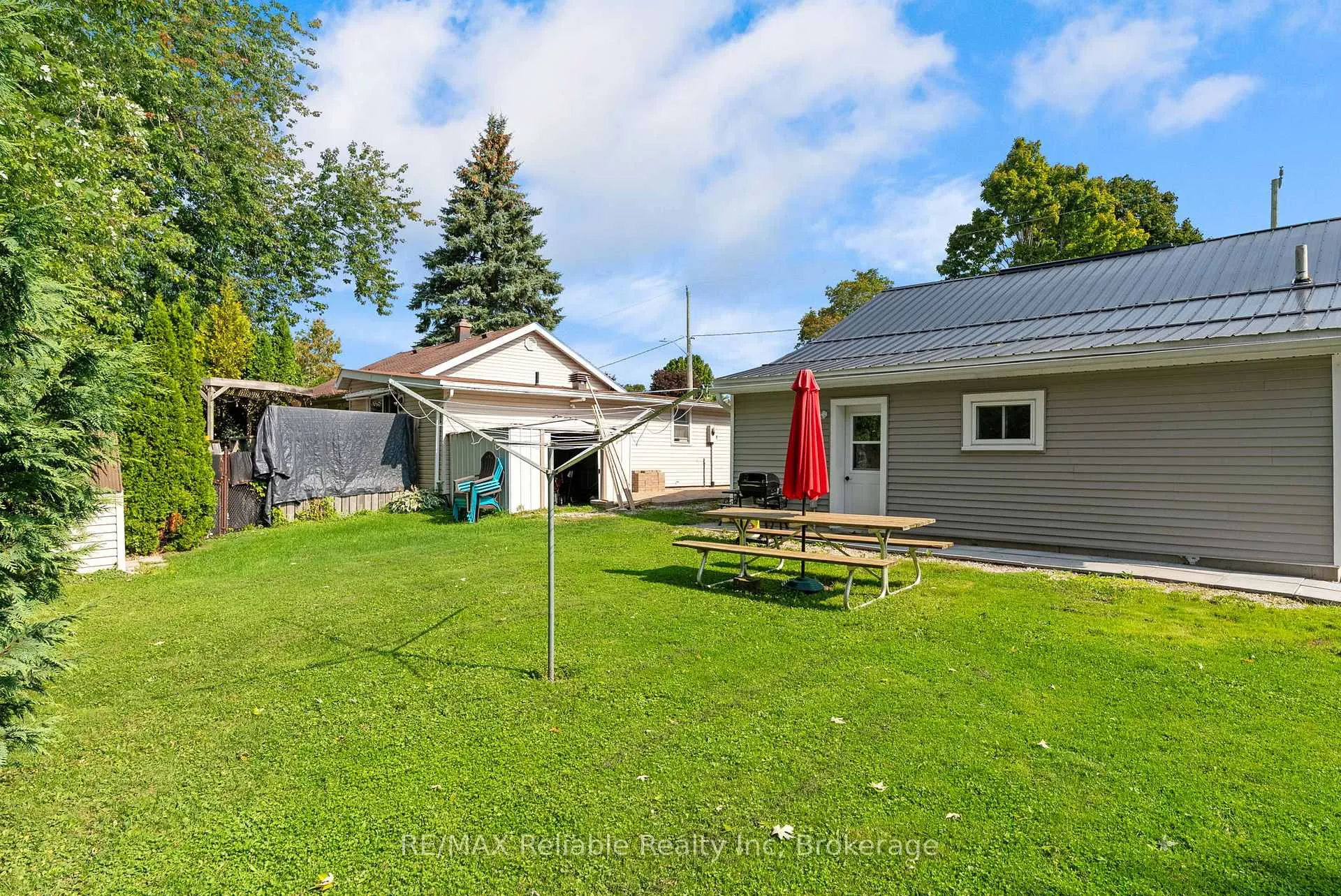 Photo 26 of 332 James Street, Central Huron, Clinton — HOMEH