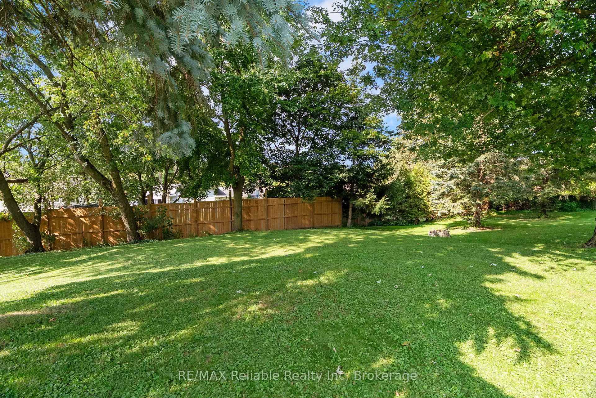 Photo 27 of 332 James Street, Central Huron, Clinton — HOMEH