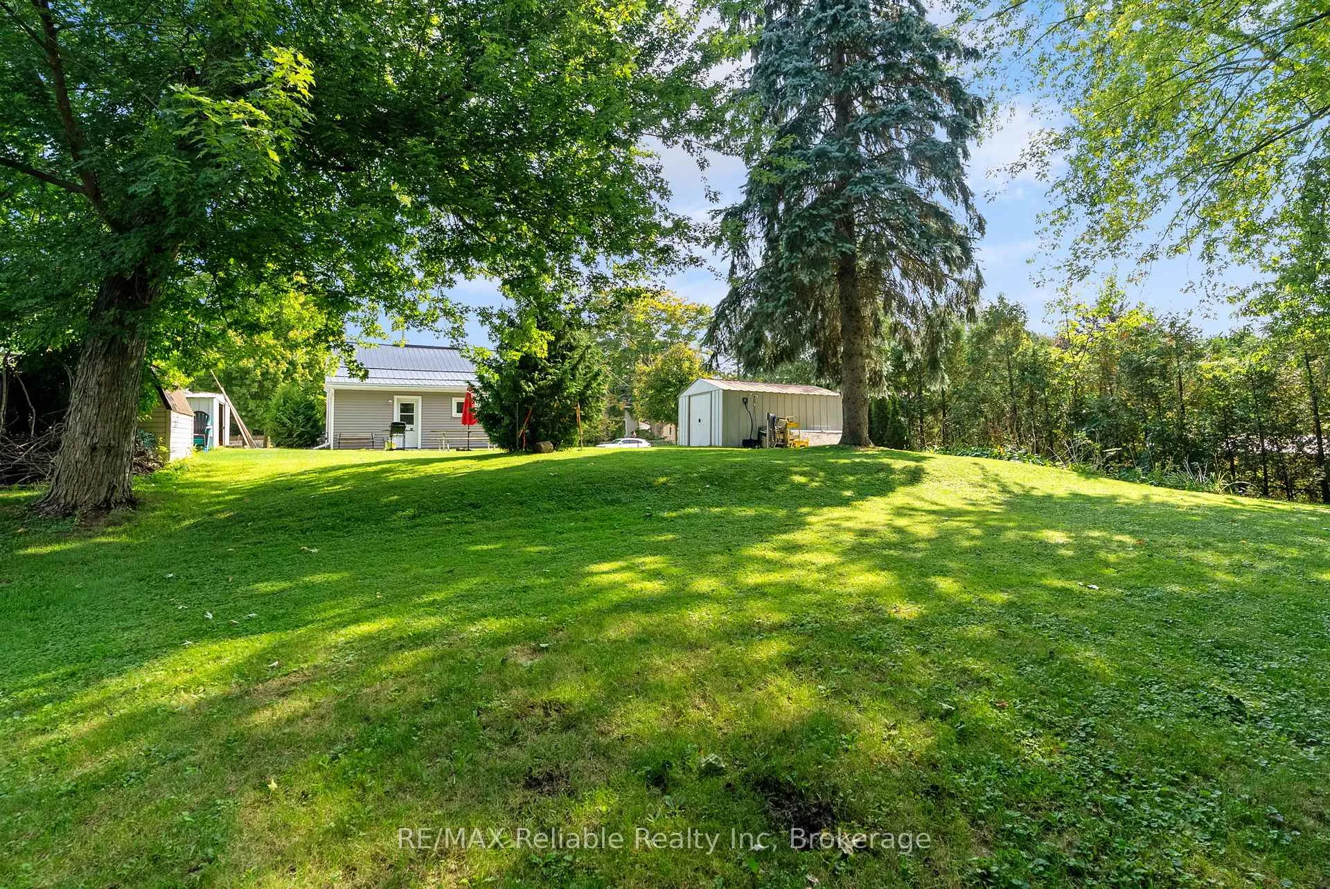 Photo 30 of 332 James Street, Central Huron, Clinton — HOMEH