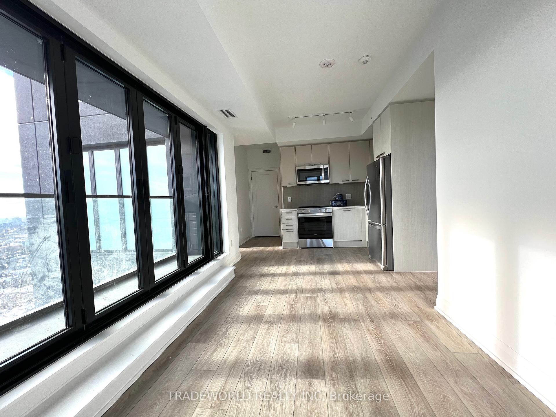 Photo 3 of Unit 3303, 20 Soudan Avenue, Toronto, Mount Pleasant West — HOMEH
