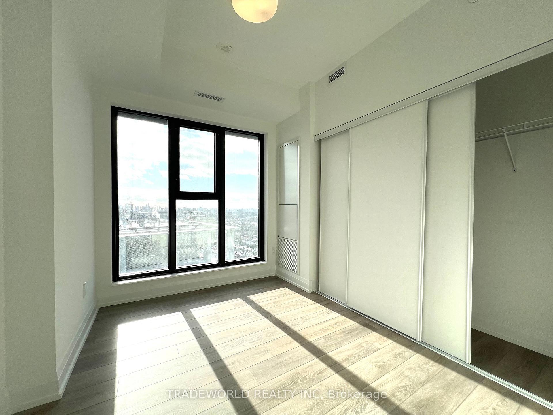 Photo 10 of Unit 3303, 20 Soudan Avenue, Toronto, Mount Pleasant West — HOMEH