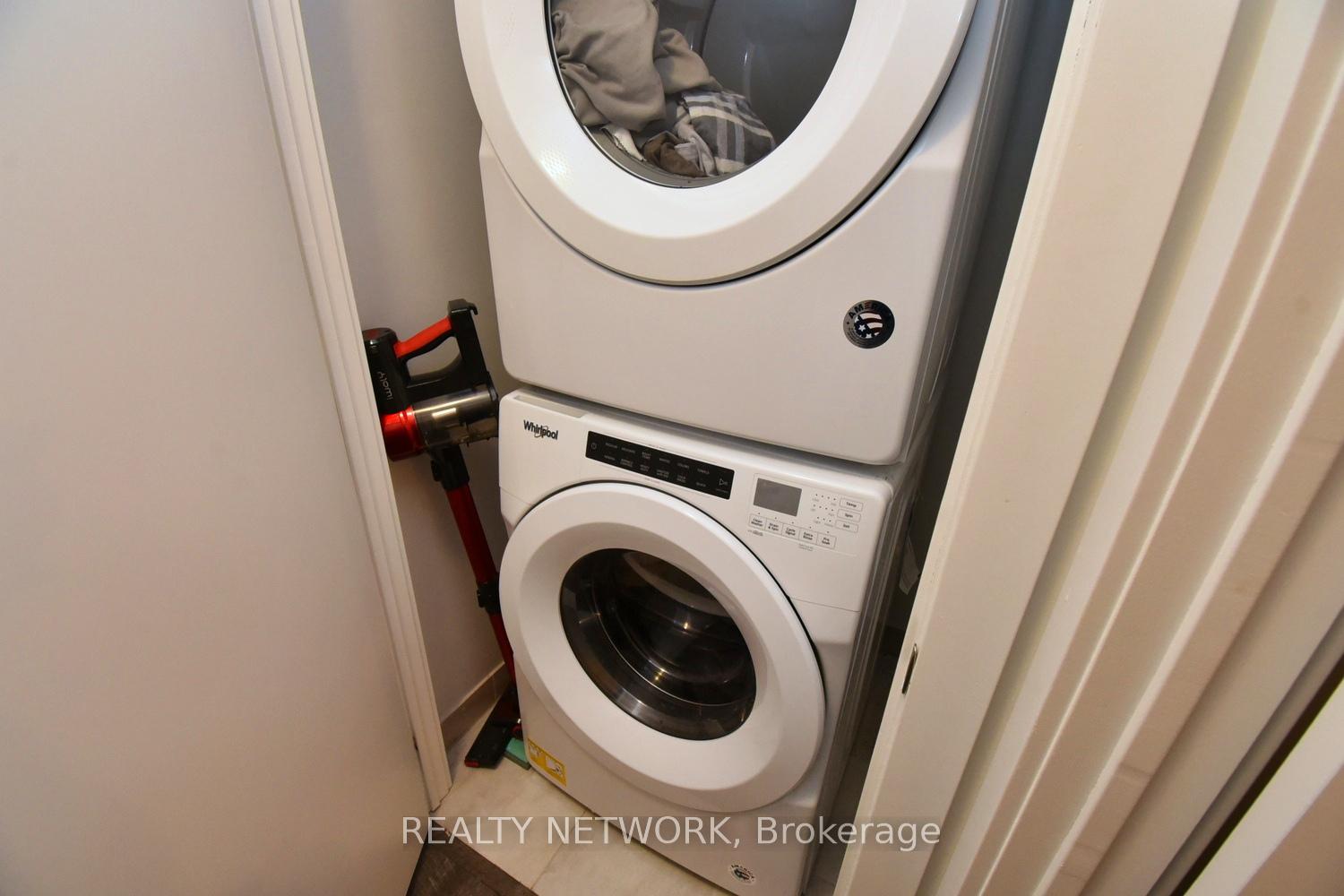 Photo 16 of Unit 313, 16 Markle Crescent, Hamilton, Ancaster — HOMEH