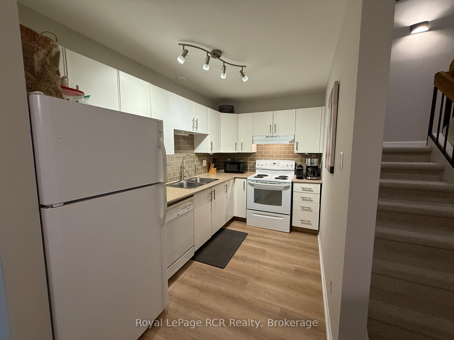 Photo 8 of Unit 2, 2 Trafalgar Road, Collingwood — HOMEH