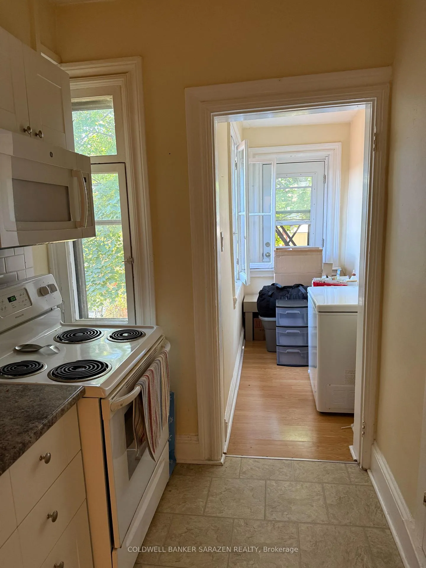 Photo 2 of Unit 5, 76 Fifth Avenue, Ottawa, Glebe — HOMEH