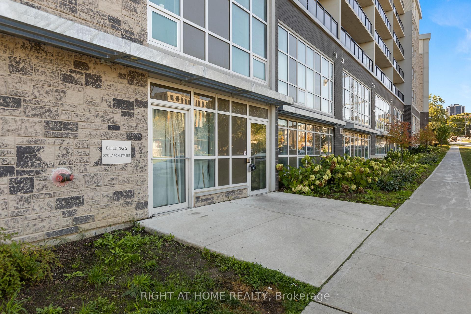 Photo 3 of Unit G312, 275 Larch Street, Waterloo — HOMEH