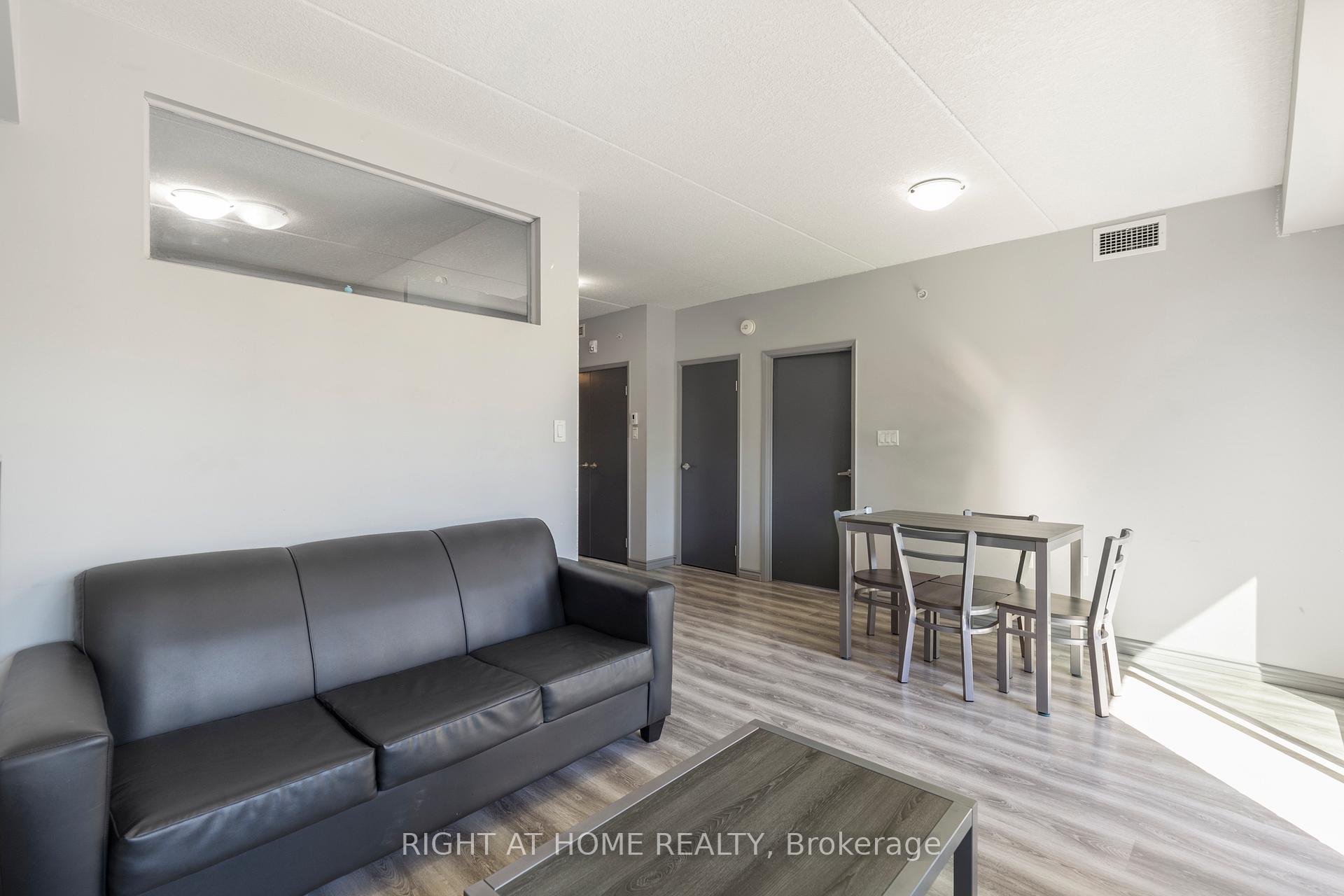 Photo 15 of Unit G312, 275 Larch Street, Waterloo — HOMEH