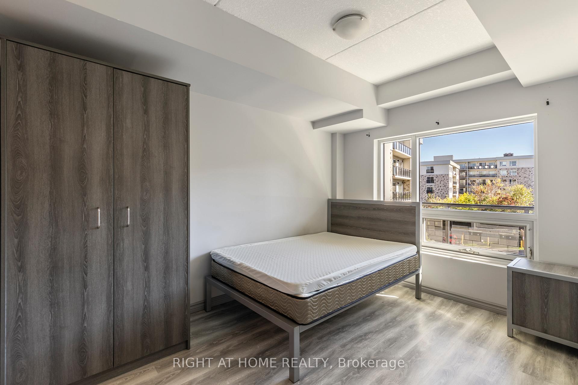Photo 16 of Unit G312, 275 Larch Street, Waterloo — HOMEH