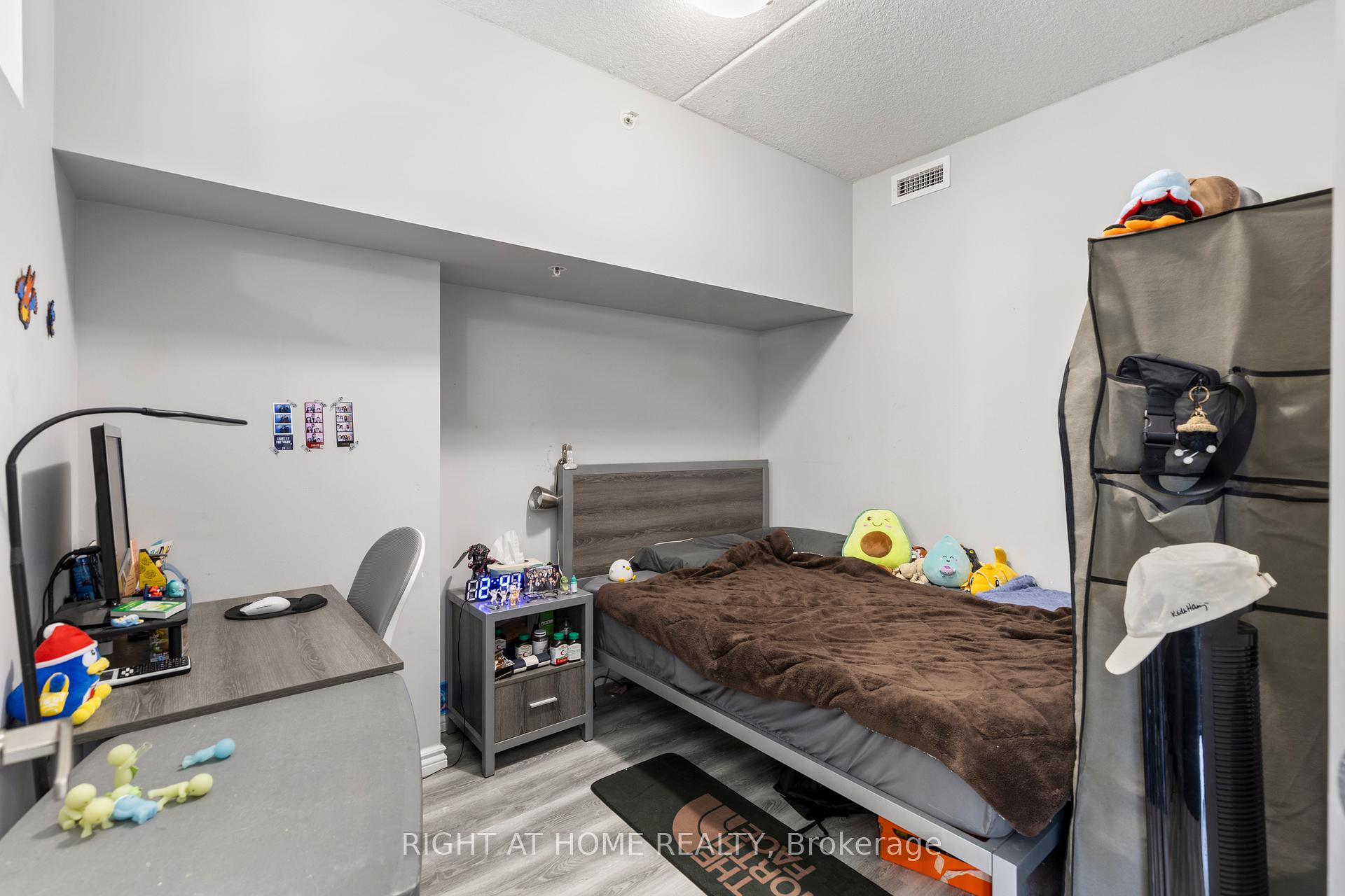 Photo 18 of Unit G312, 275 Larch Street, Waterloo — HOMEH