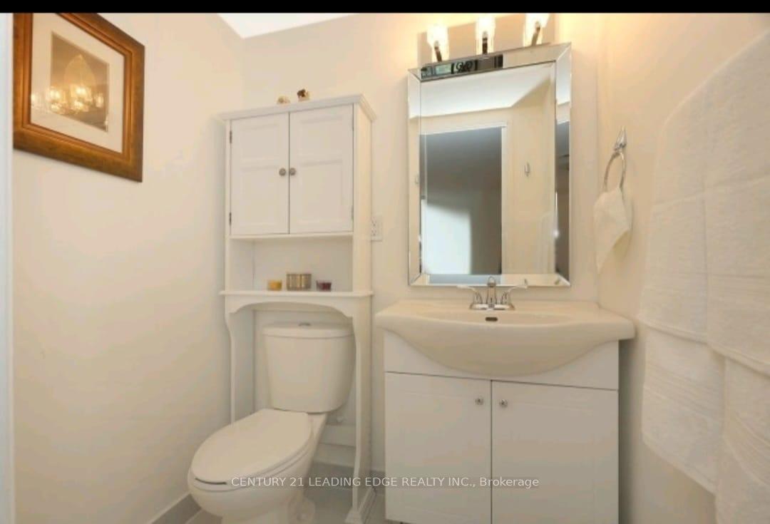 Photo 5 of Unit 1506, 20 Edgecliffe Golfway, Toronto, Flemingdon Park — HOMEH
