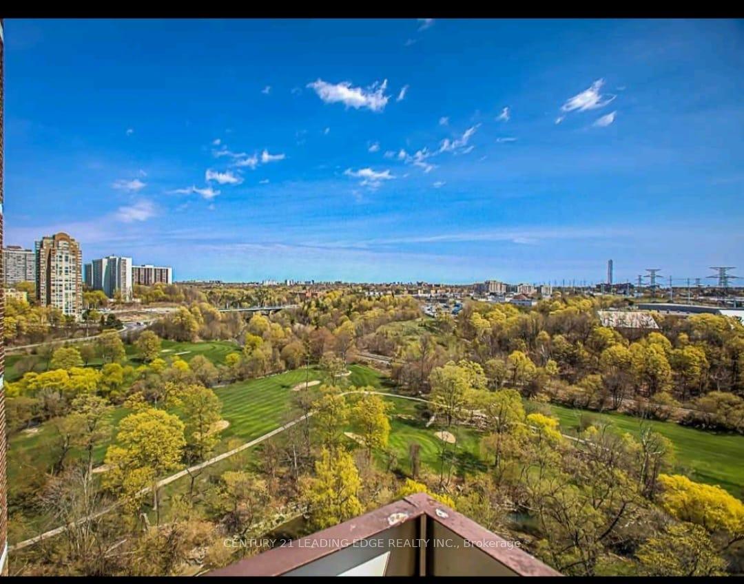 Photo 6 of Unit 1506, 20 Edgecliffe Golfway, Toronto, Flemingdon Park — HOMEH