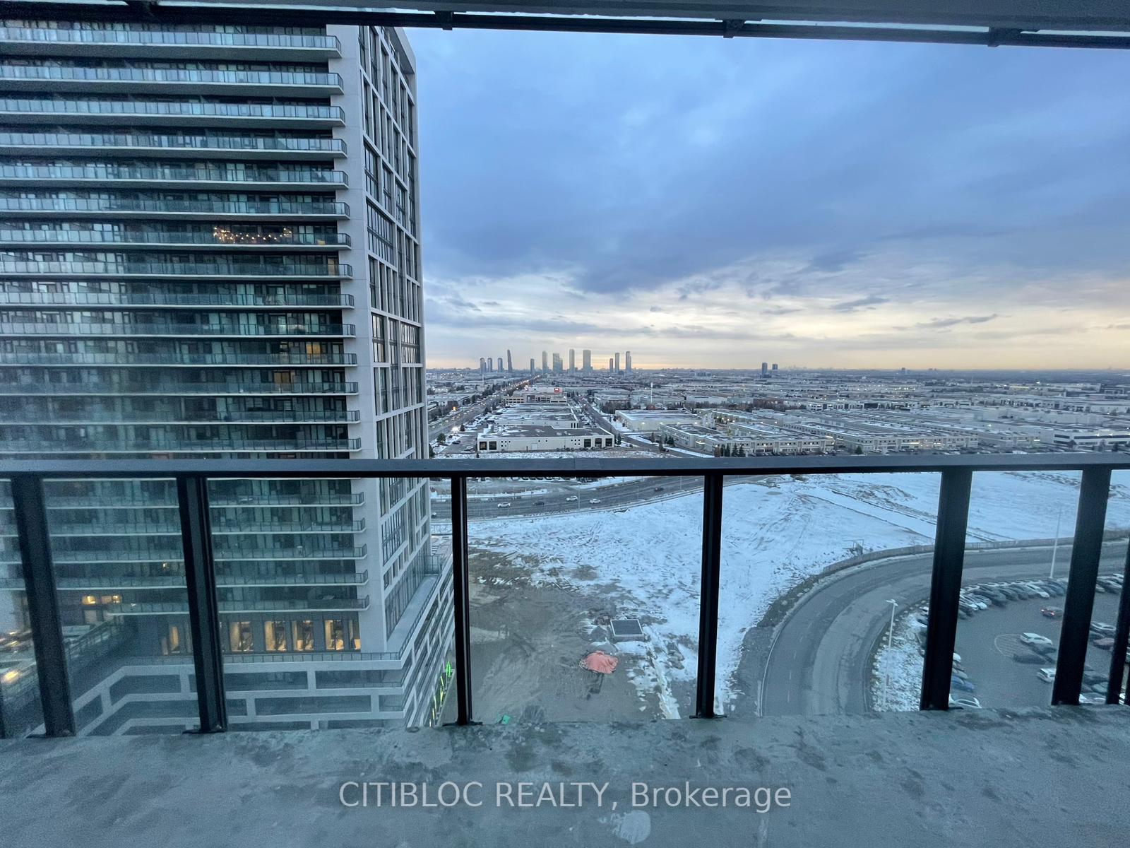 Photo 7 of Unit 1704, 27 Korda Gate, Vaughan, Vellore Village — HOMEH