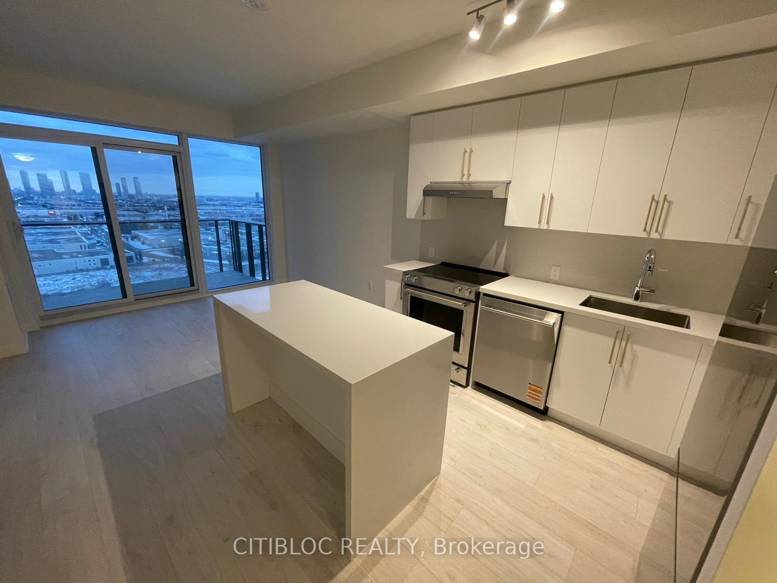 Photo 10 of Unit 1704, 27 Korda Gate, Vaughan, Vellore Village — HOMEH