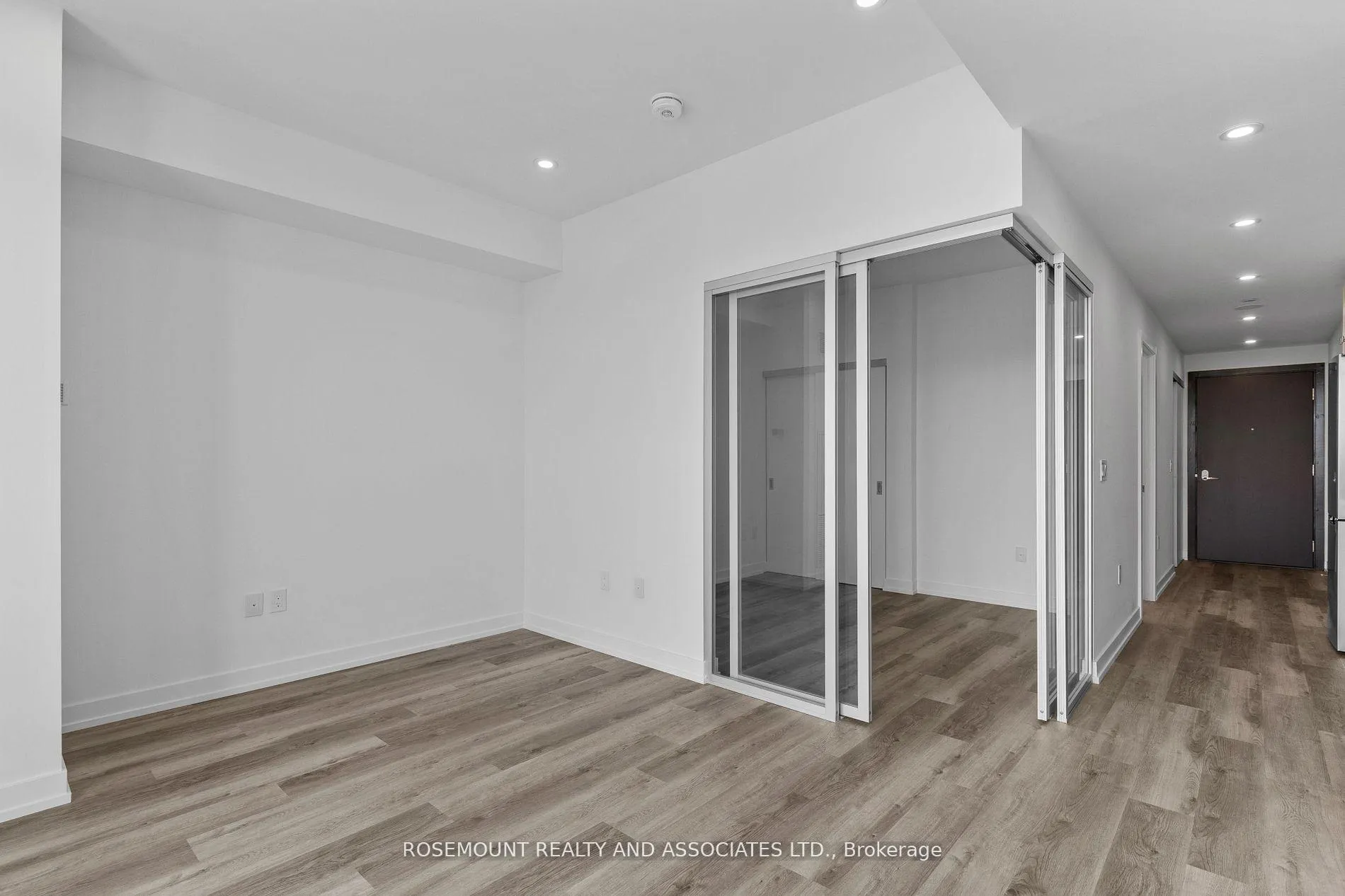 Photo 11 of Unit 2805, 15 Wellington Street S, Kitchener, Cherry Hill — HOMEH