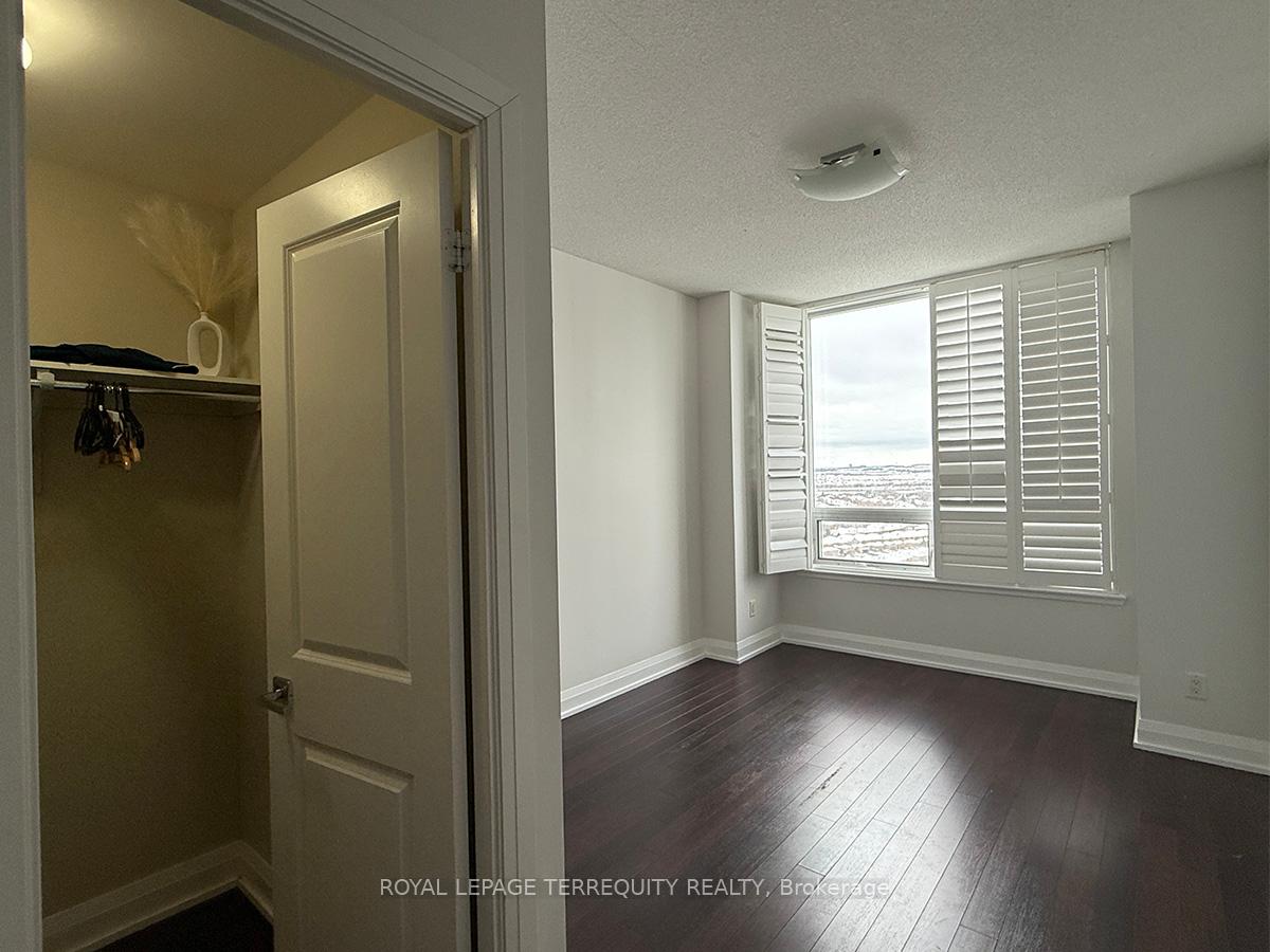 Photo 18 of Unit LPH209, 75 North Park Road, Vaughan, Beverley Glen — HOMEH