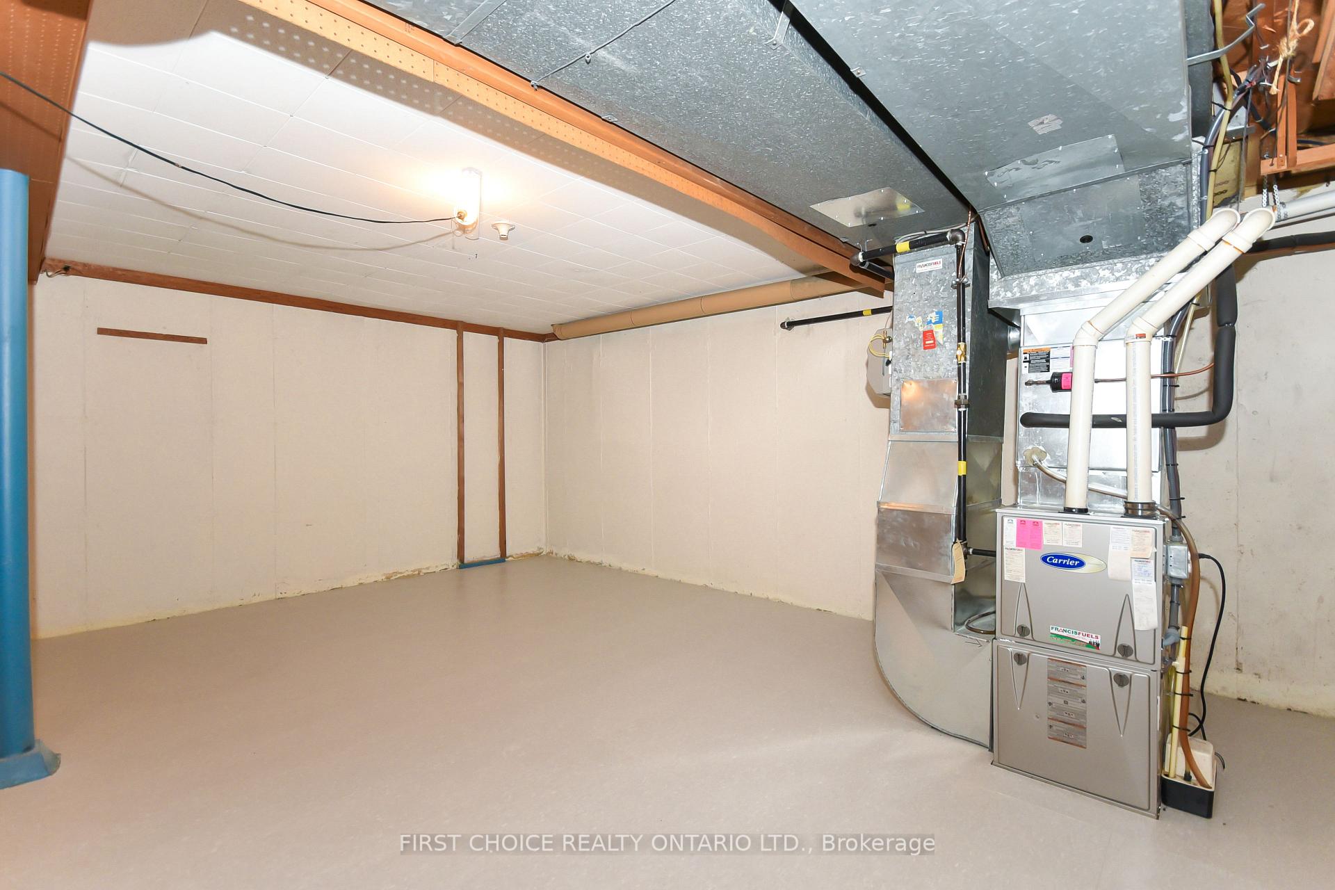 Photo 26 of 686 Weston Drive, Ottawa, Elmvale Acres — HOMEH