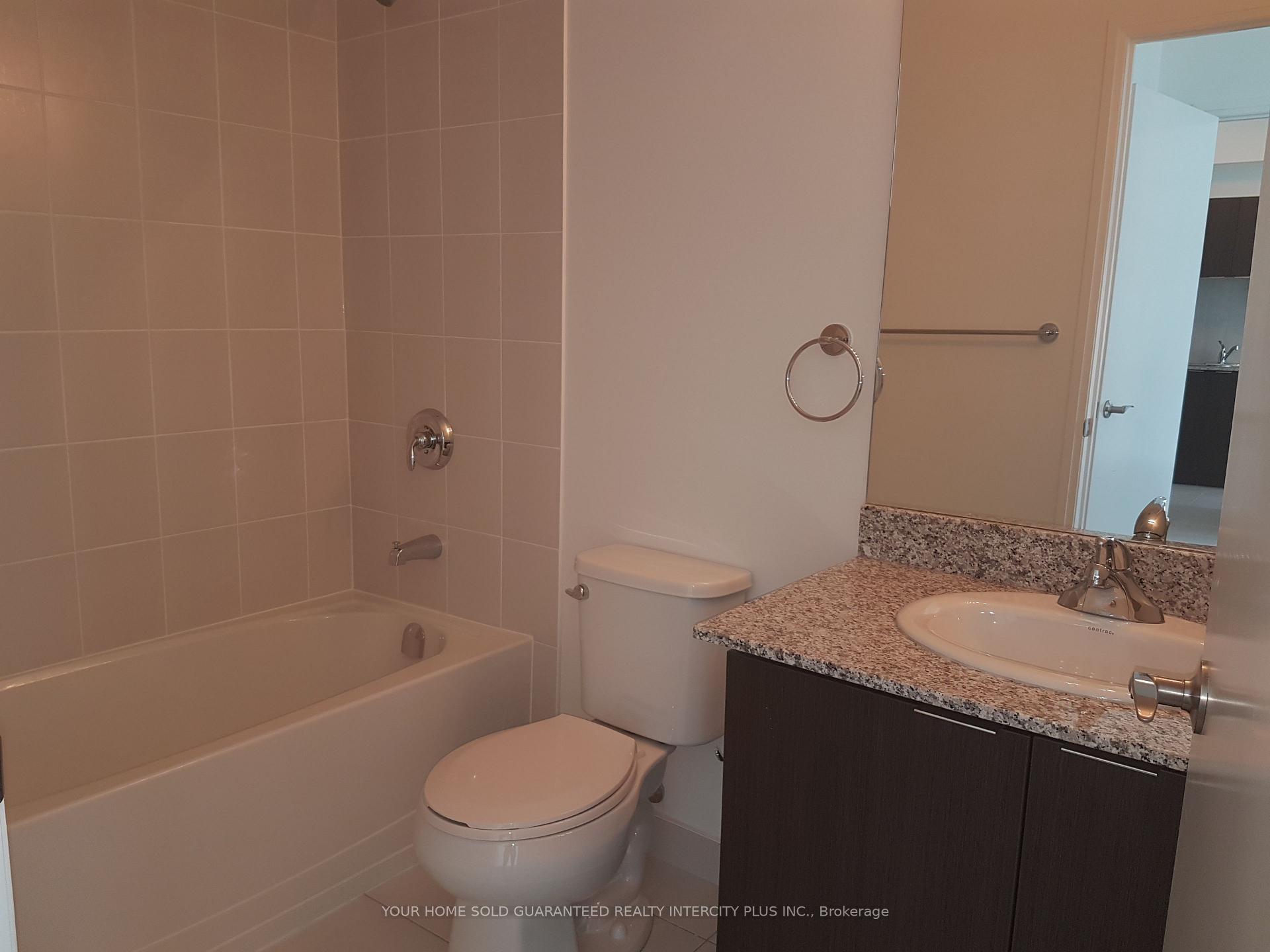 Photo 15 of Unit 2210, 2910 Highway 7 Road W, Vaughan, Concord — HOMEH