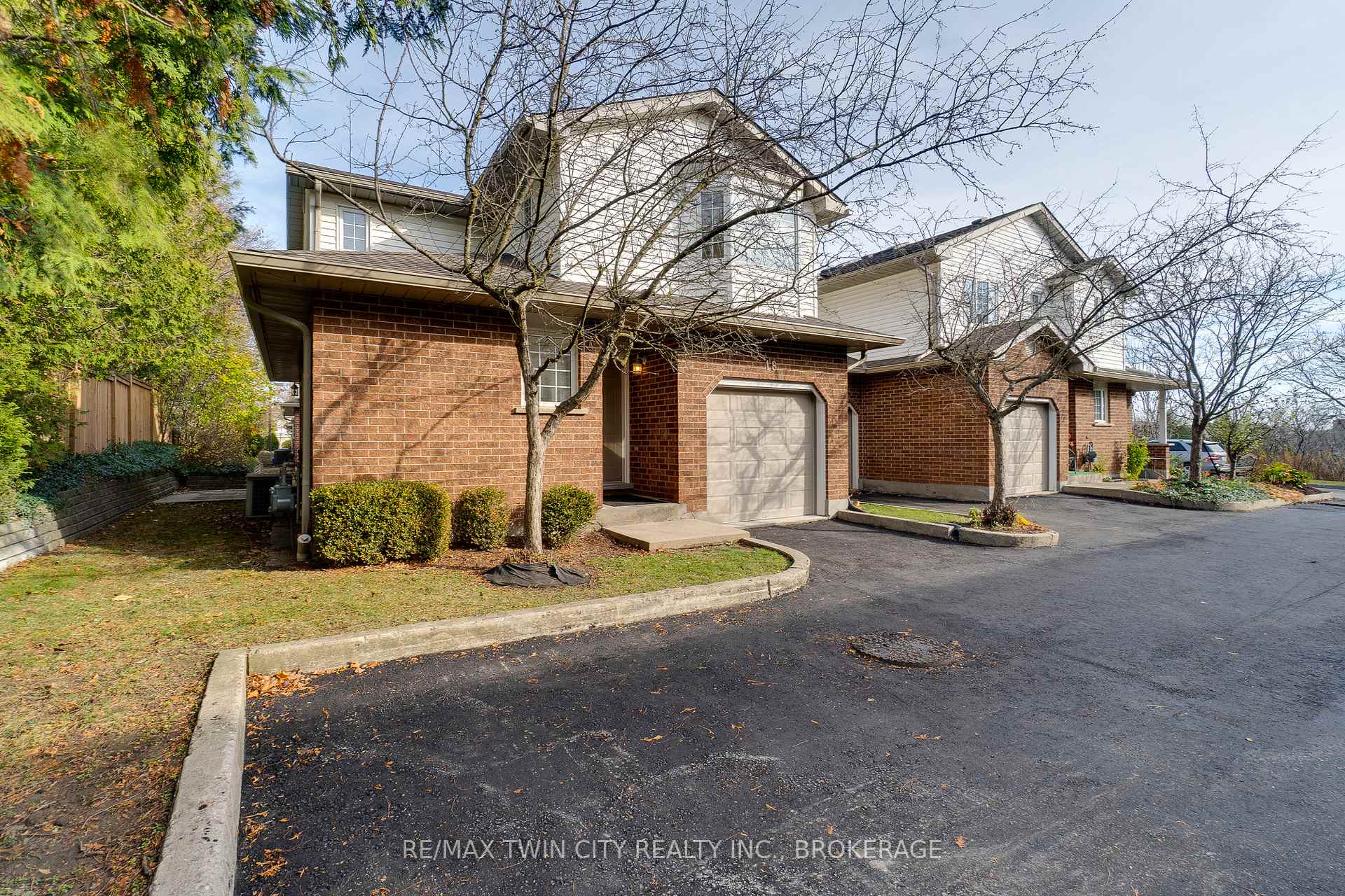 Photo 3 of Unit 18, 229 Baker Street, Waterloo — HOMEH