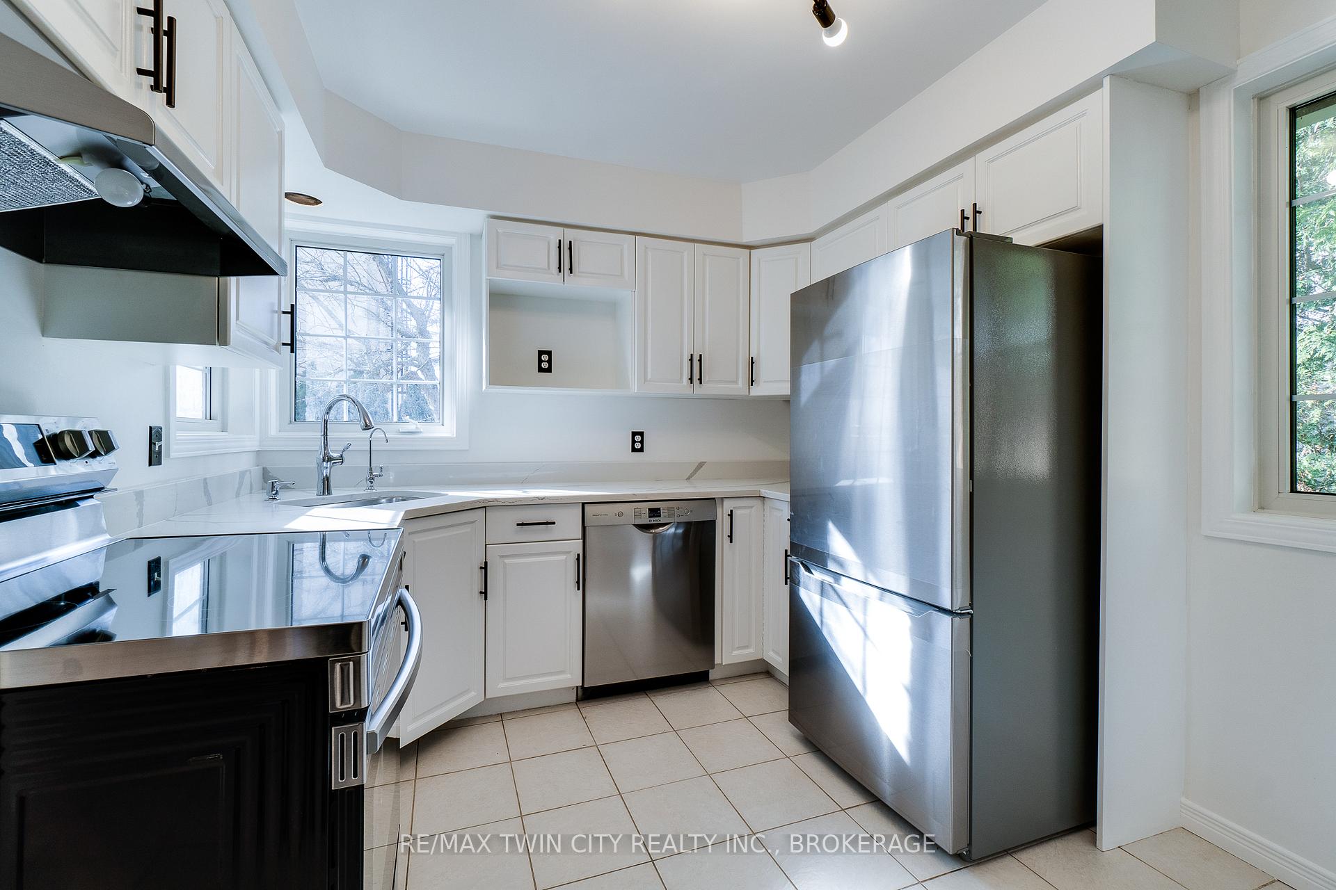 Photo 12 of Unit 18, 229 Baker Street, Waterloo — HOMEH