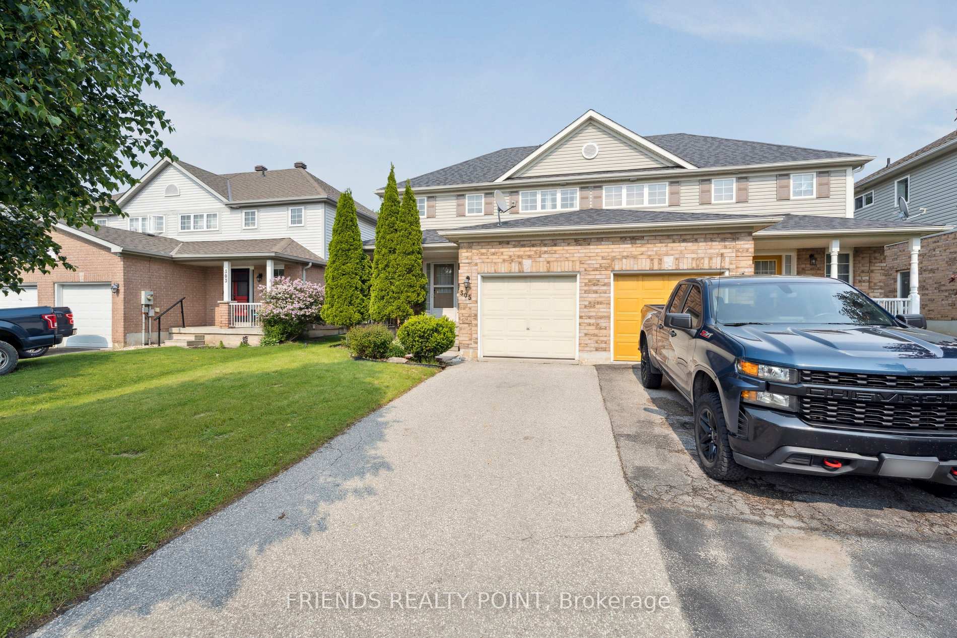 Photo 3 of 305 Esther Drive, Barrie, Painswick South — HOMEH