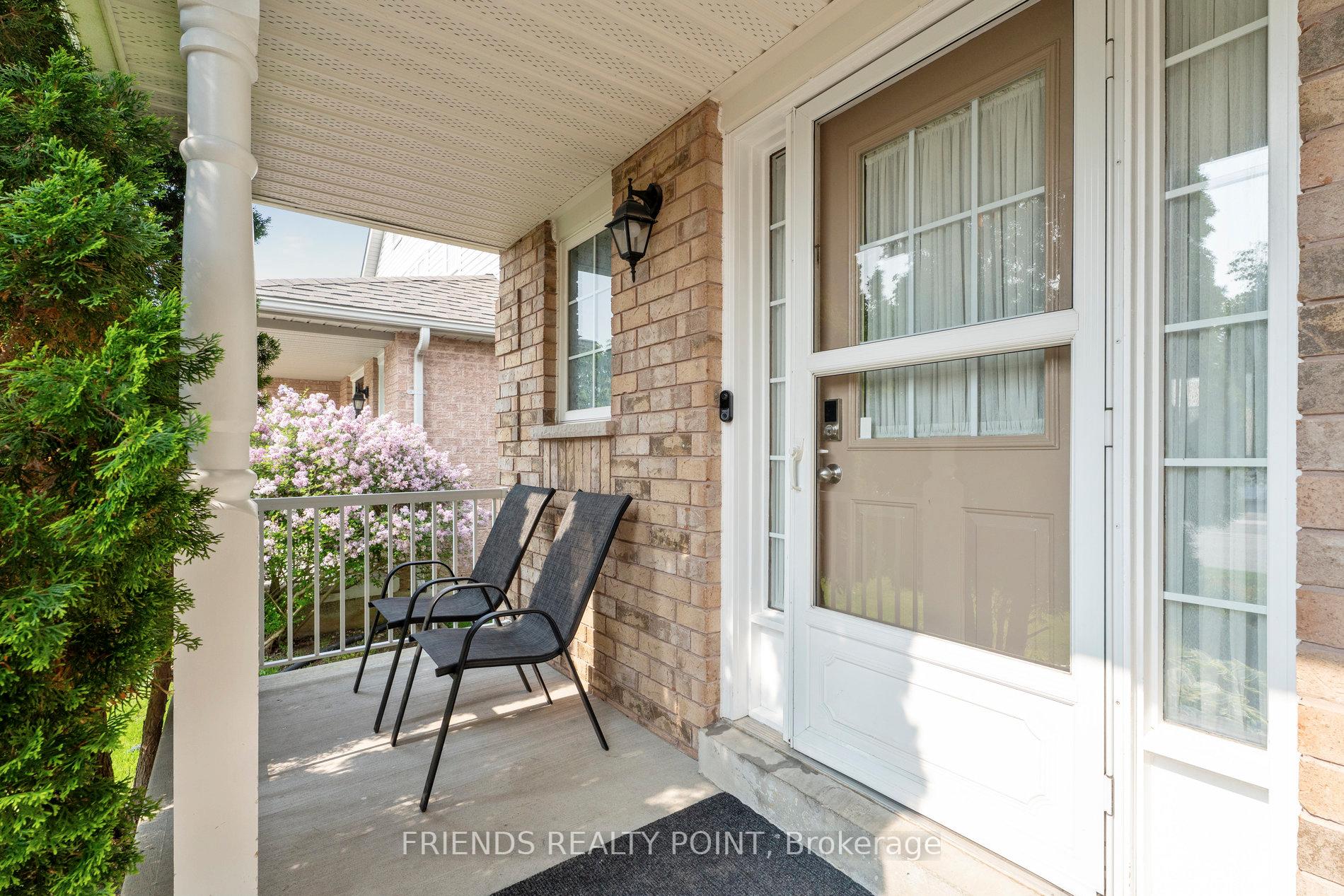 Photo 7 of 305 Esther Drive, Barrie, Painswick South — HOMEH