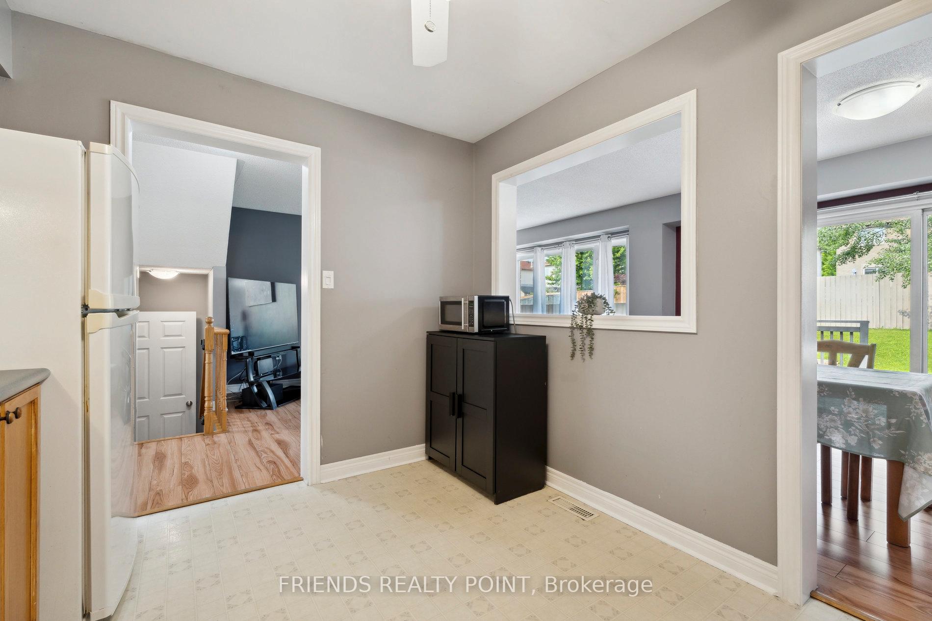 Photo 19 of 305 Esther Drive, Barrie, Painswick South — HOMEH