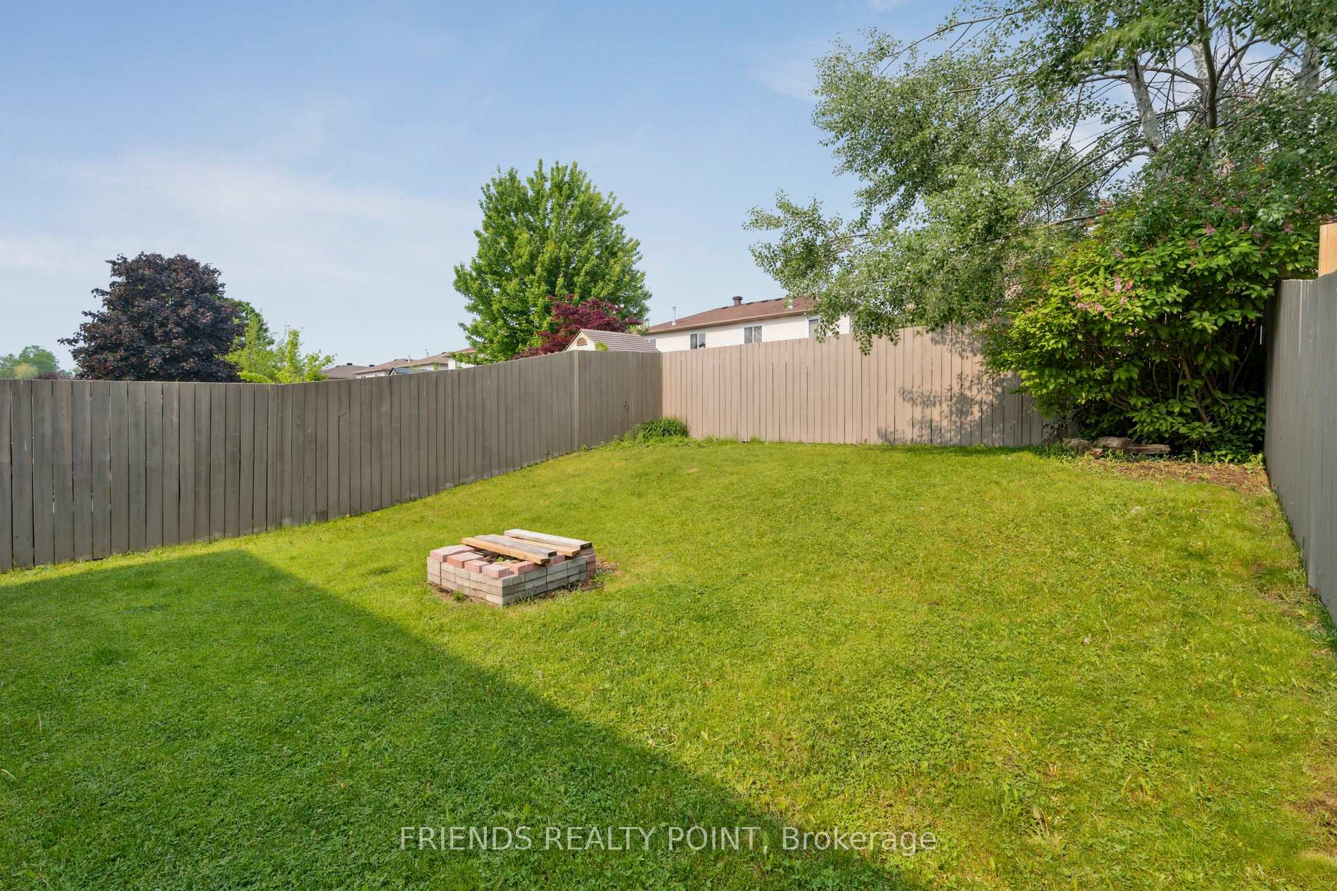 Photo 45 of 305 Esther Drive, Barrie, Painswick South — HOMEH