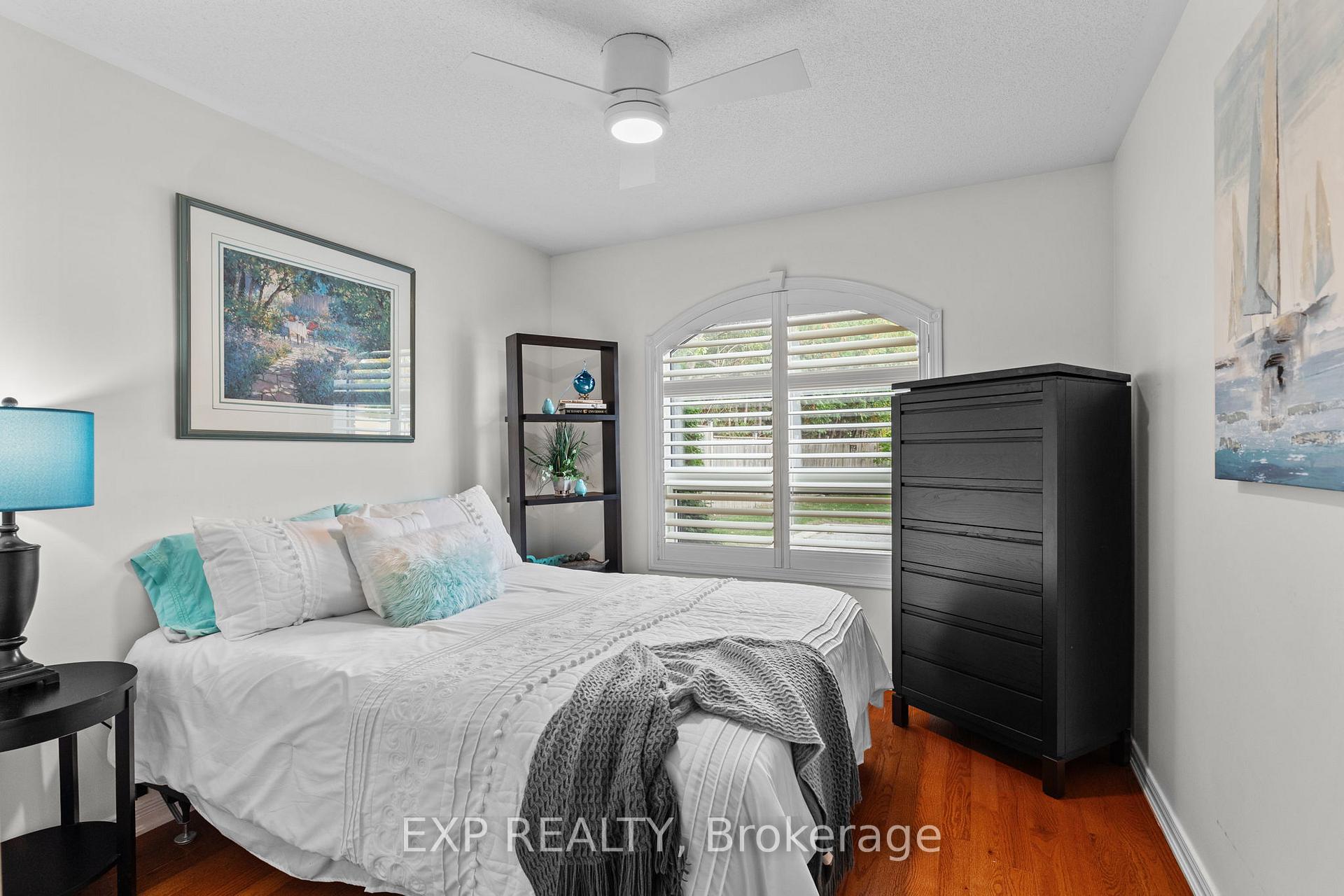 Photo 11 of Unit 7, 318 Little Avenue, Barrie, Painswick North — HOMEH