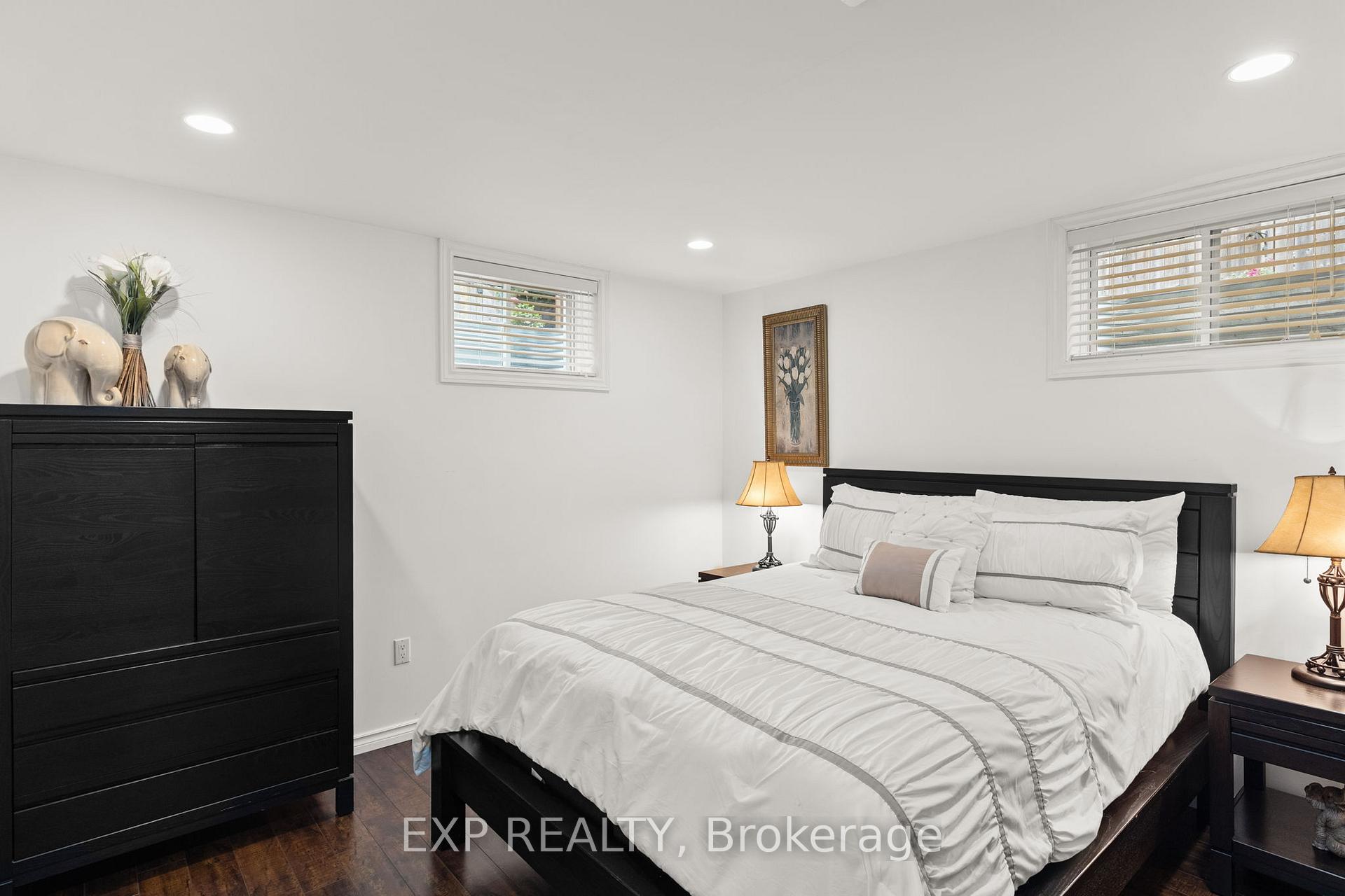 Photo 17 of Unit 7, 318 Little Avenue, Barrie, Painswick North — HOMEH