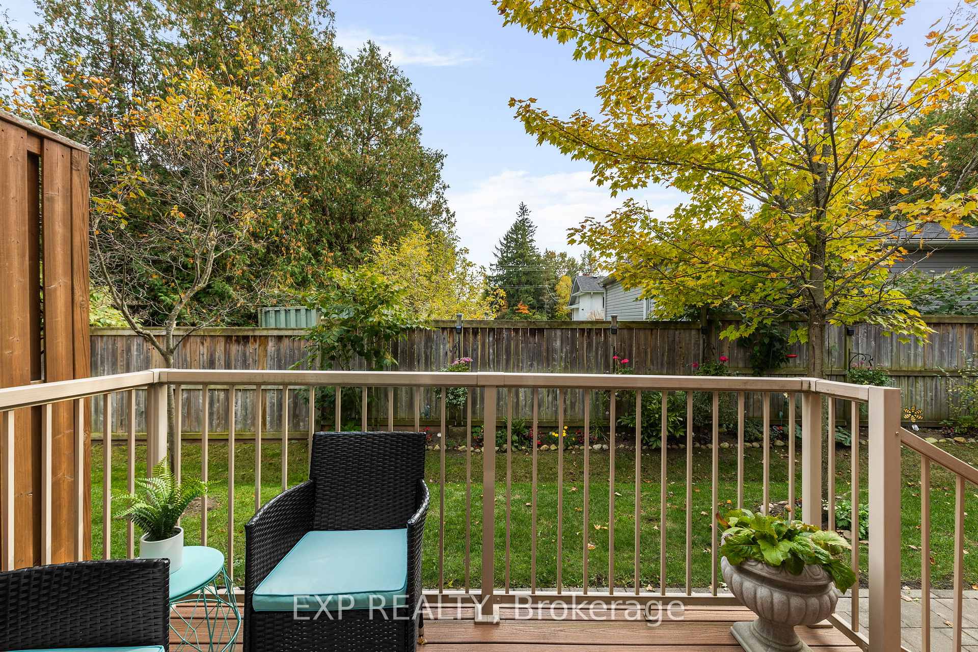 Photo 22 of Unit 7, 318 Little Avenue, Barrie, Painswick North — HOMEH